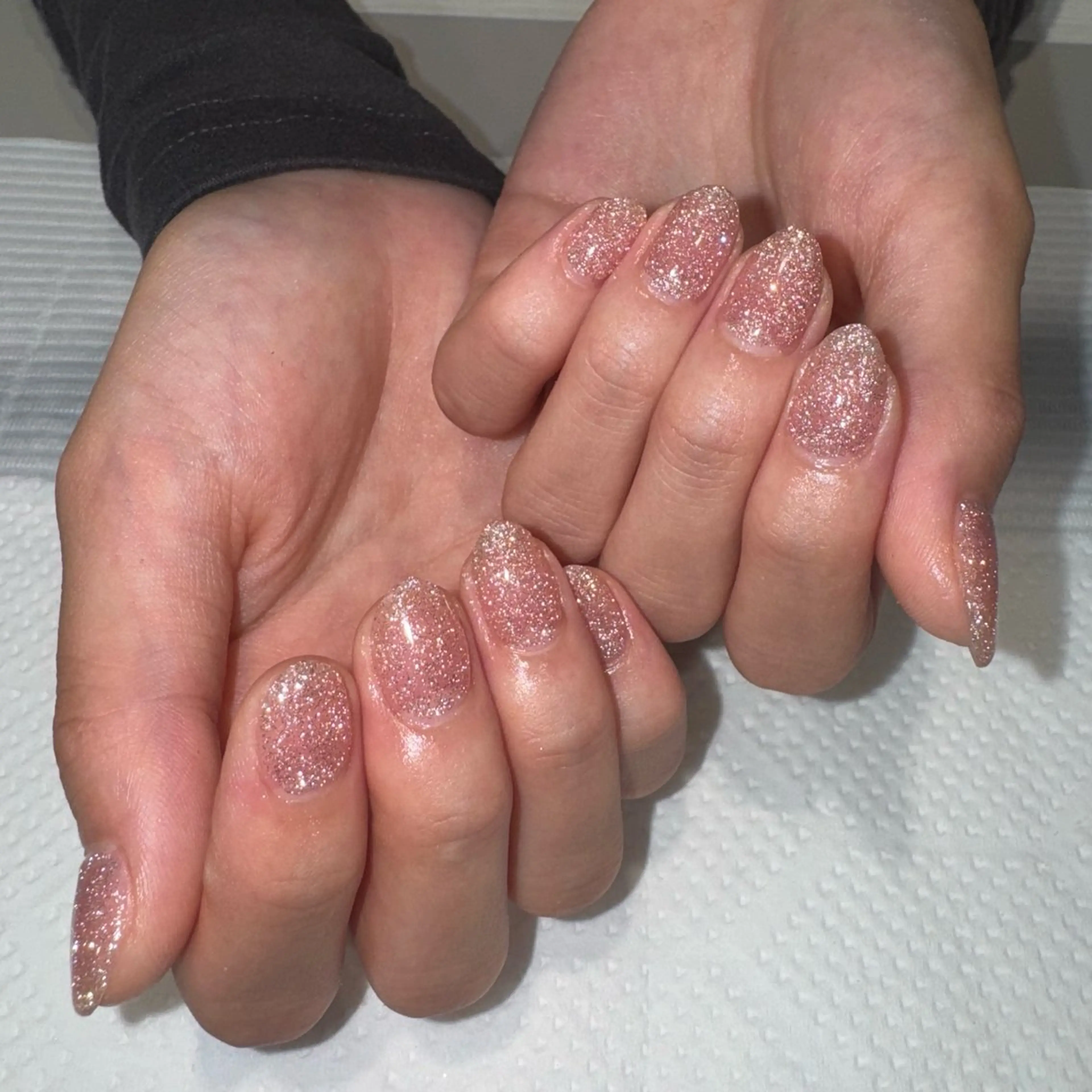 ネイル フラッシュネイル ピンク ハンドネイル 小野澤 紗智のネイルデザイン