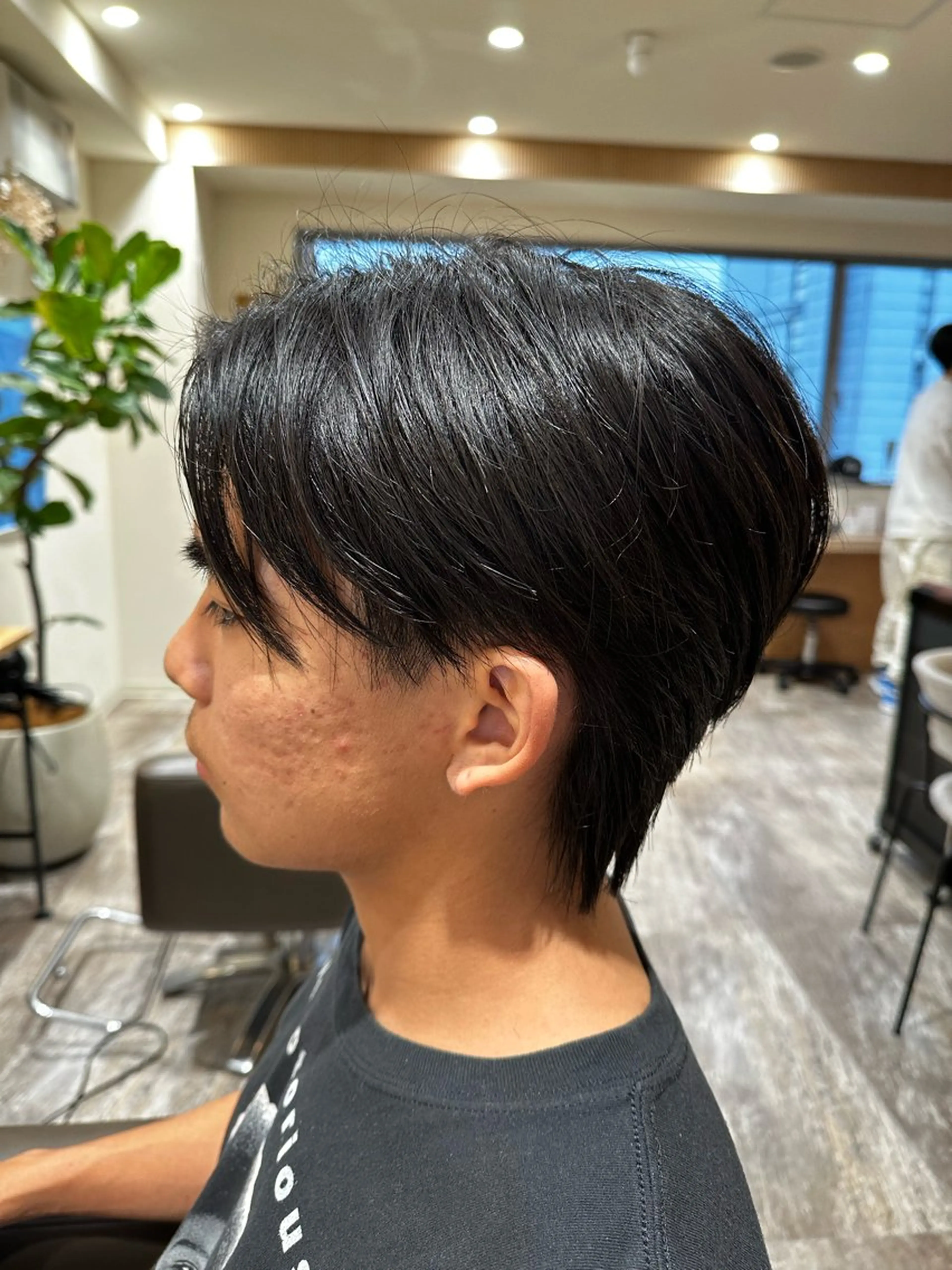 ショート パーマ メンズ センターパート 似合わせカット メンズカット×眉毛 デザイナー⚘Nanaの眉毛・アイブロウイメージ