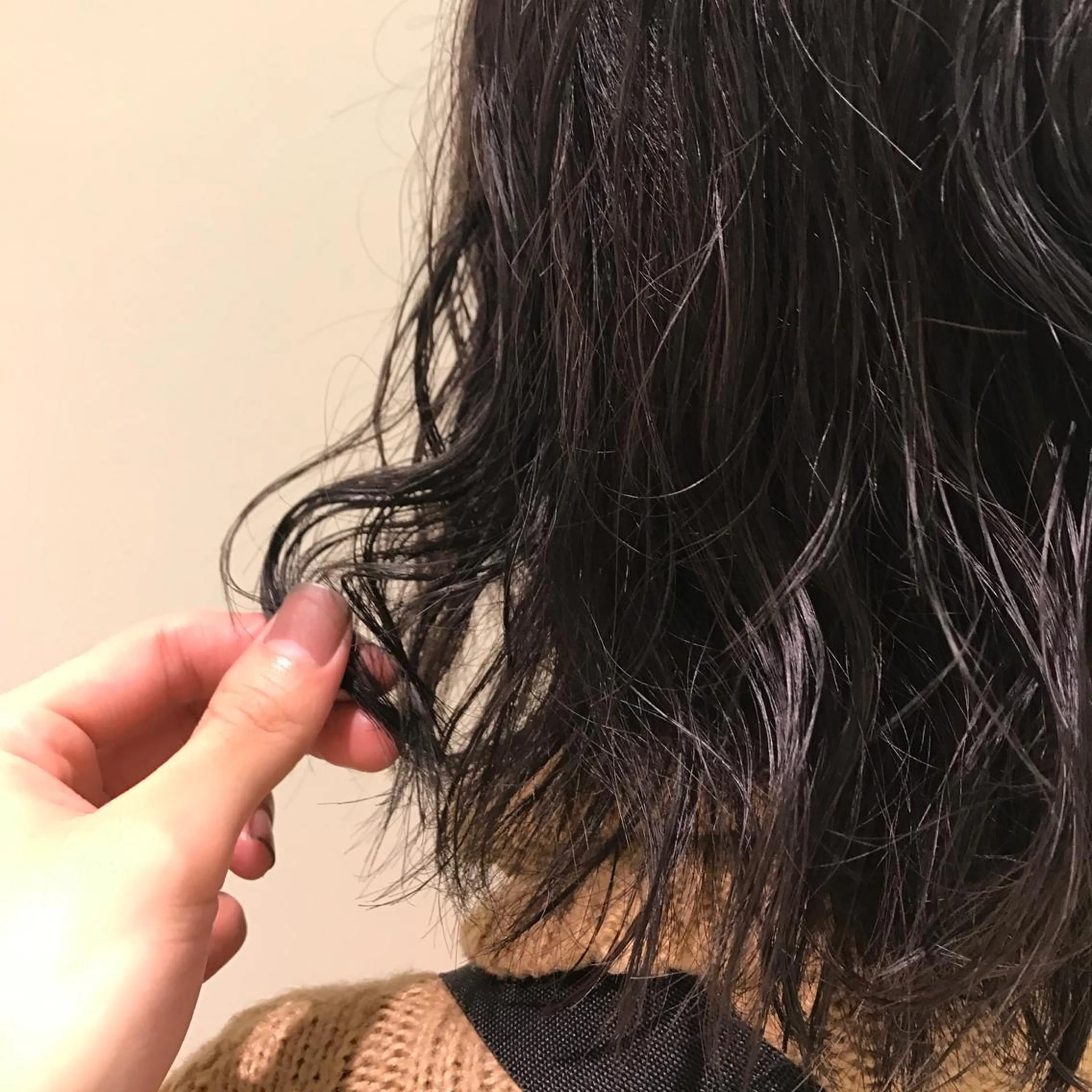 ミディアム カラー 透明感カラー バイオレットカラー MASHU所属・鳥越 一希のヘアスタイル