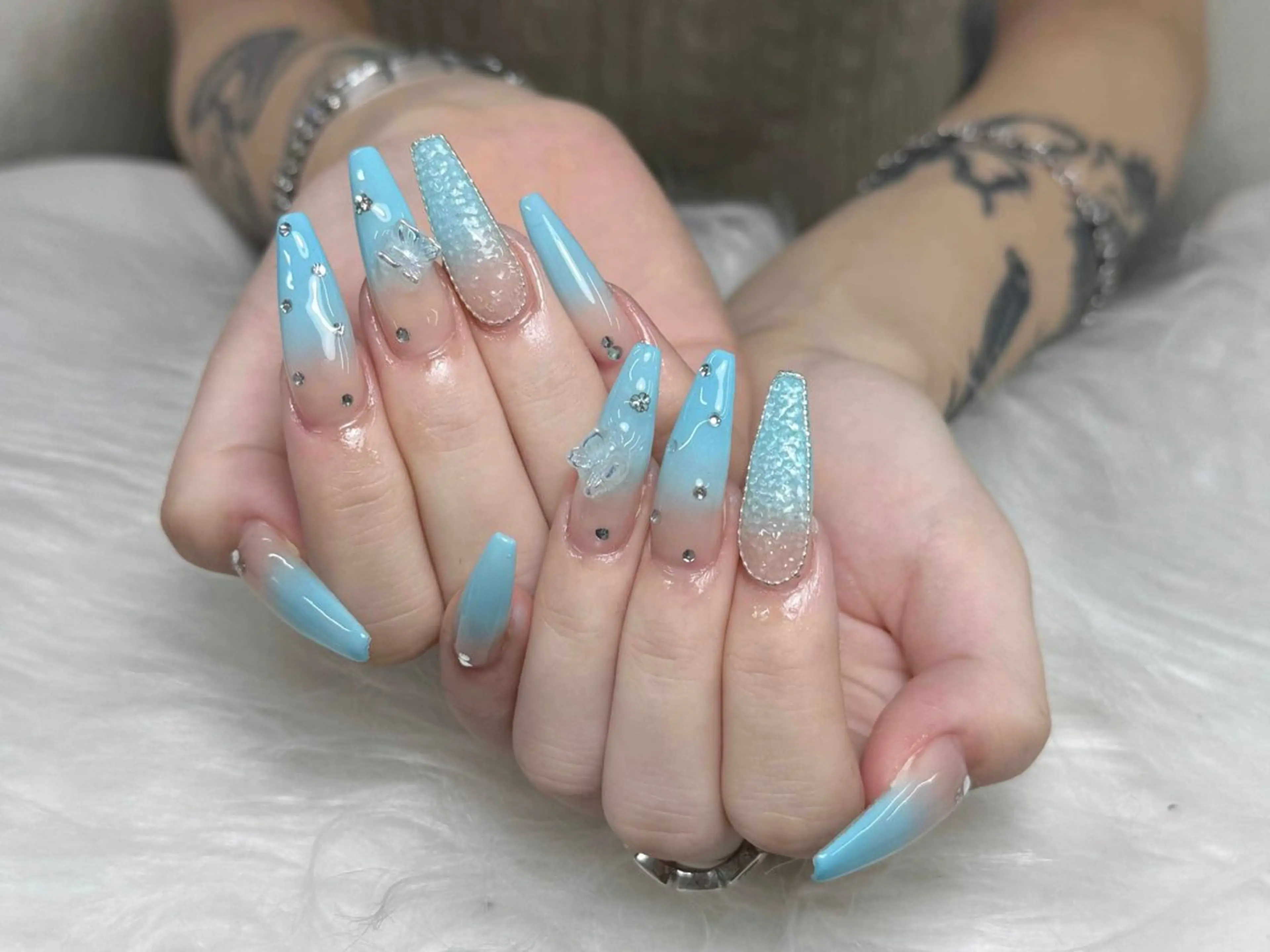 ネイル ハンドネイル ハンドケア Nova Nail Salonのネイルデザイン