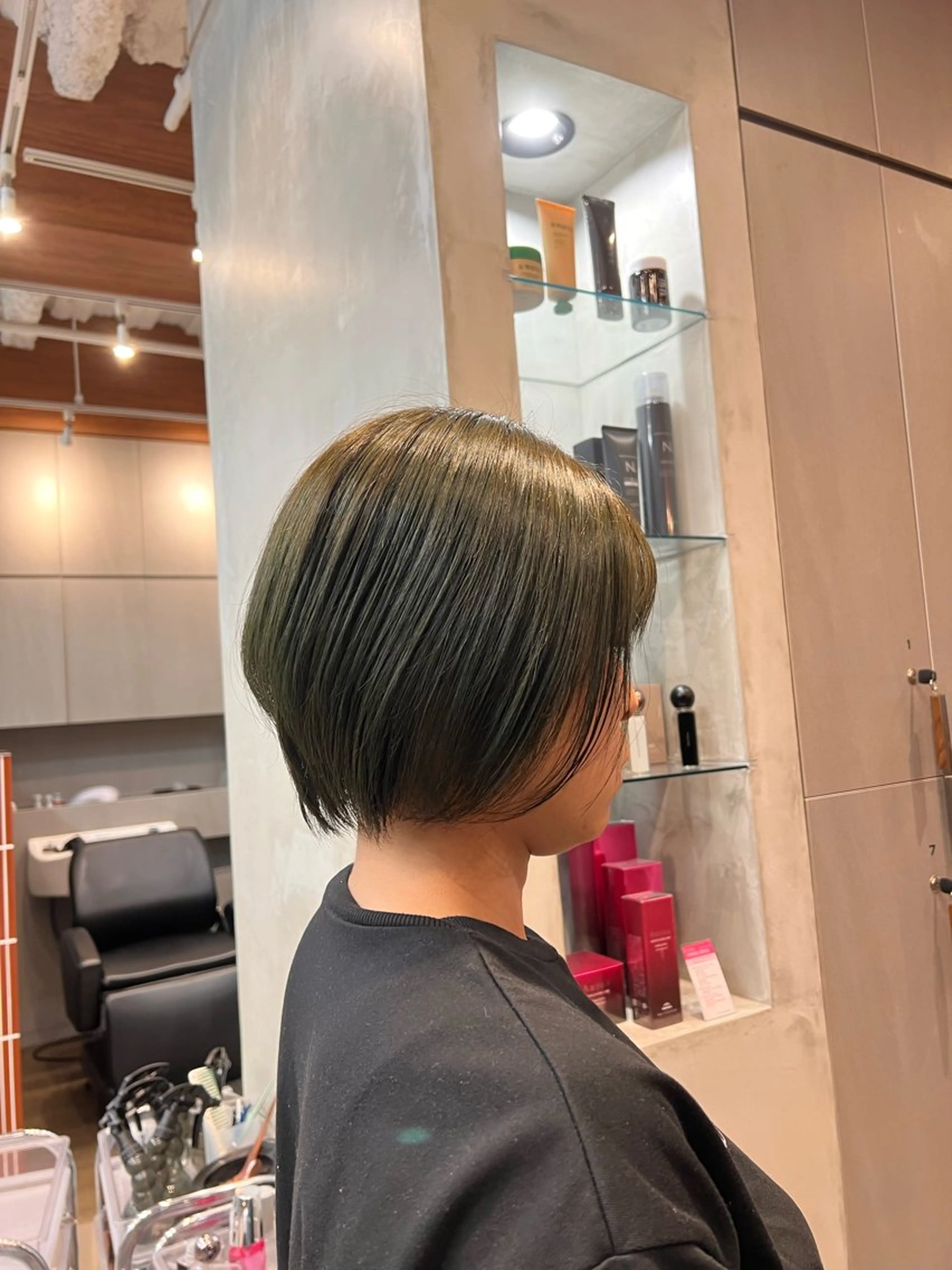 ショート カラー トリートメント ヘアカラー elima. 池田紗矢香💝のヘアスタイル