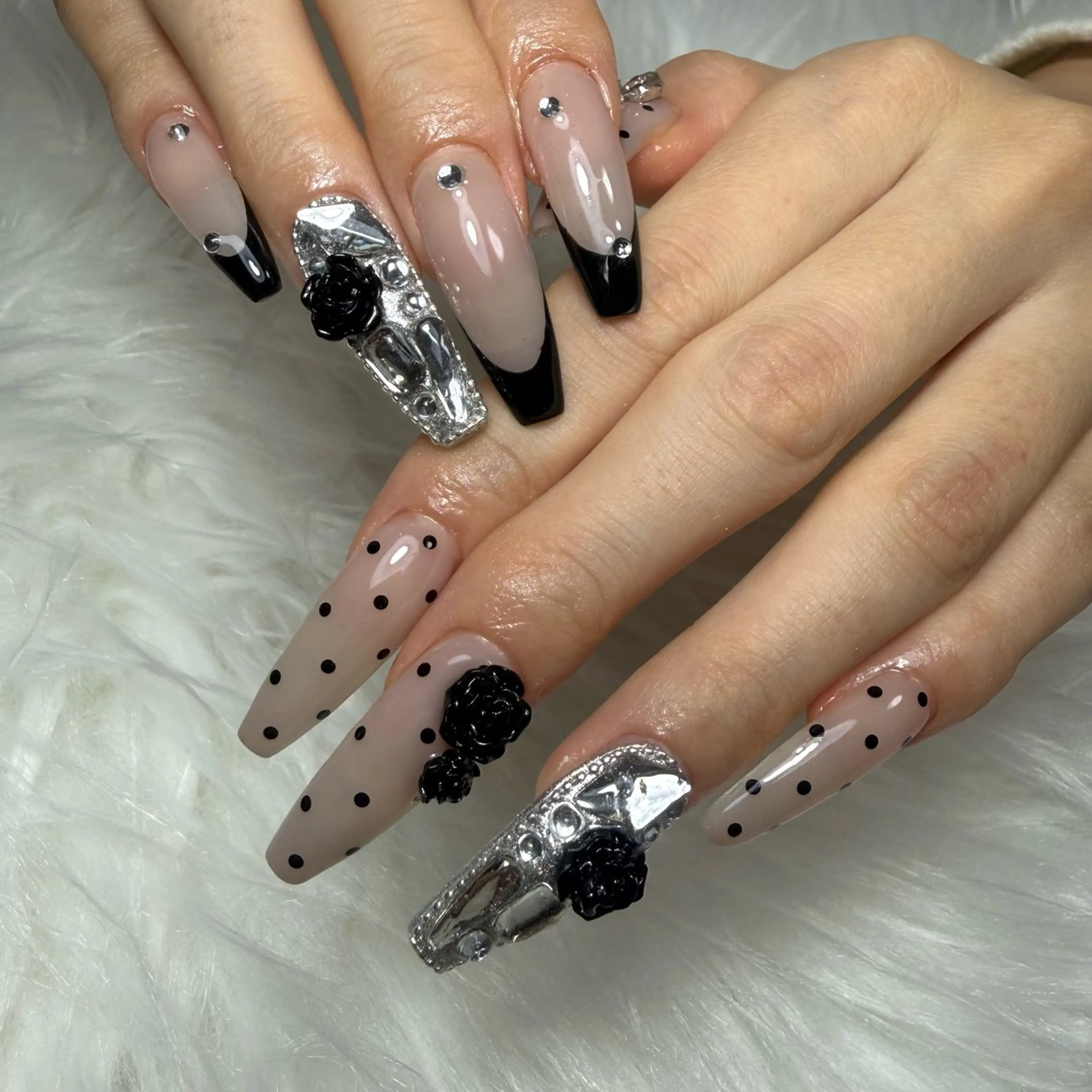 ネイル 持ち込み ハンドネイル L'ino nailのネイルデザイン