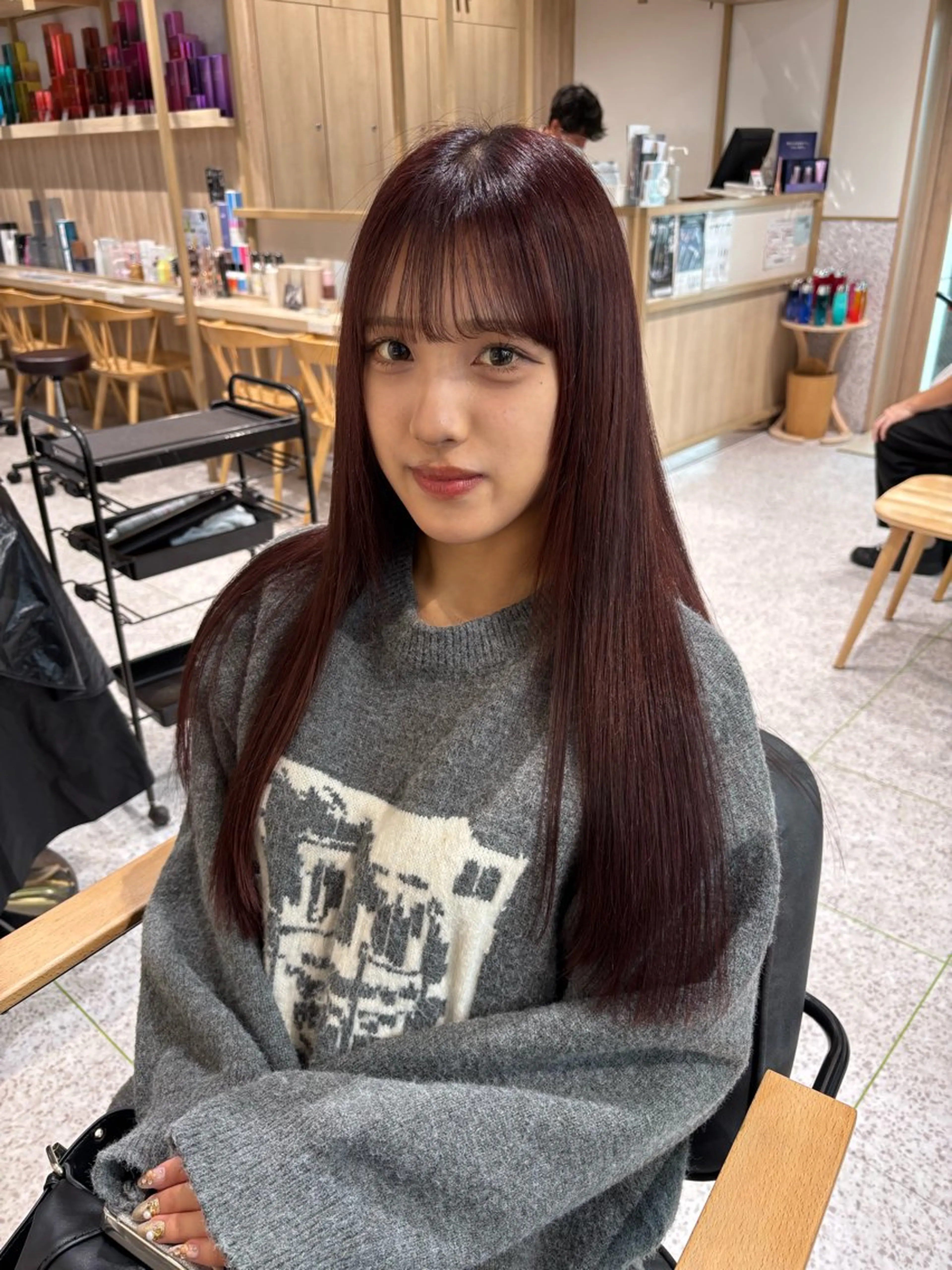 ロング カラー ダブルカラー イヤリングカラー ハイライトカラー ハイトーンカラー インナーカラー ヘアカラー トリートメント 暖色カラー/ パリジェンヌ💟みくのヘアスタイル