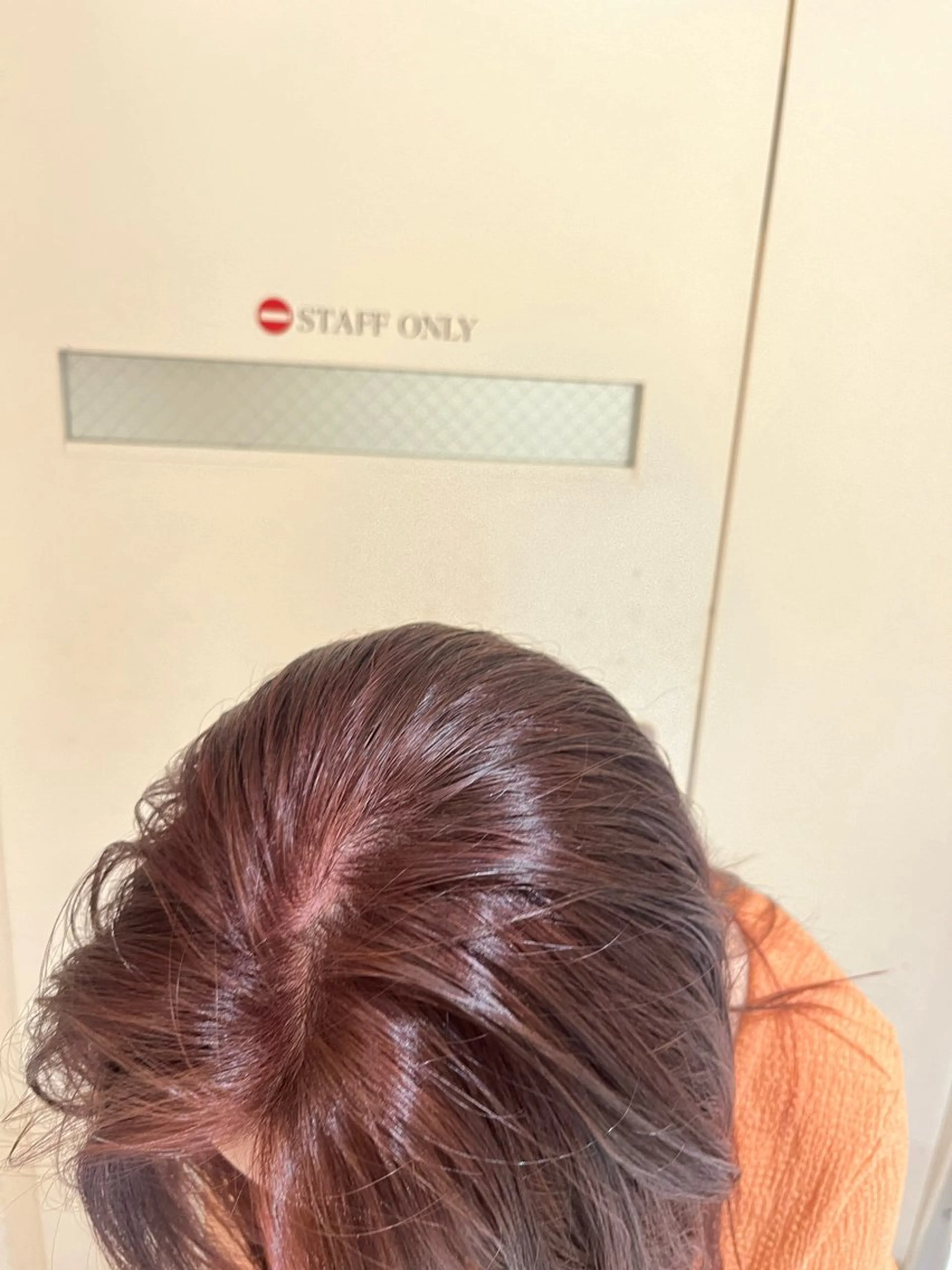 ミディアム カラー オレンジ ピンクカラー ヘアカラー 横川 千亜希のヘアスタイル
