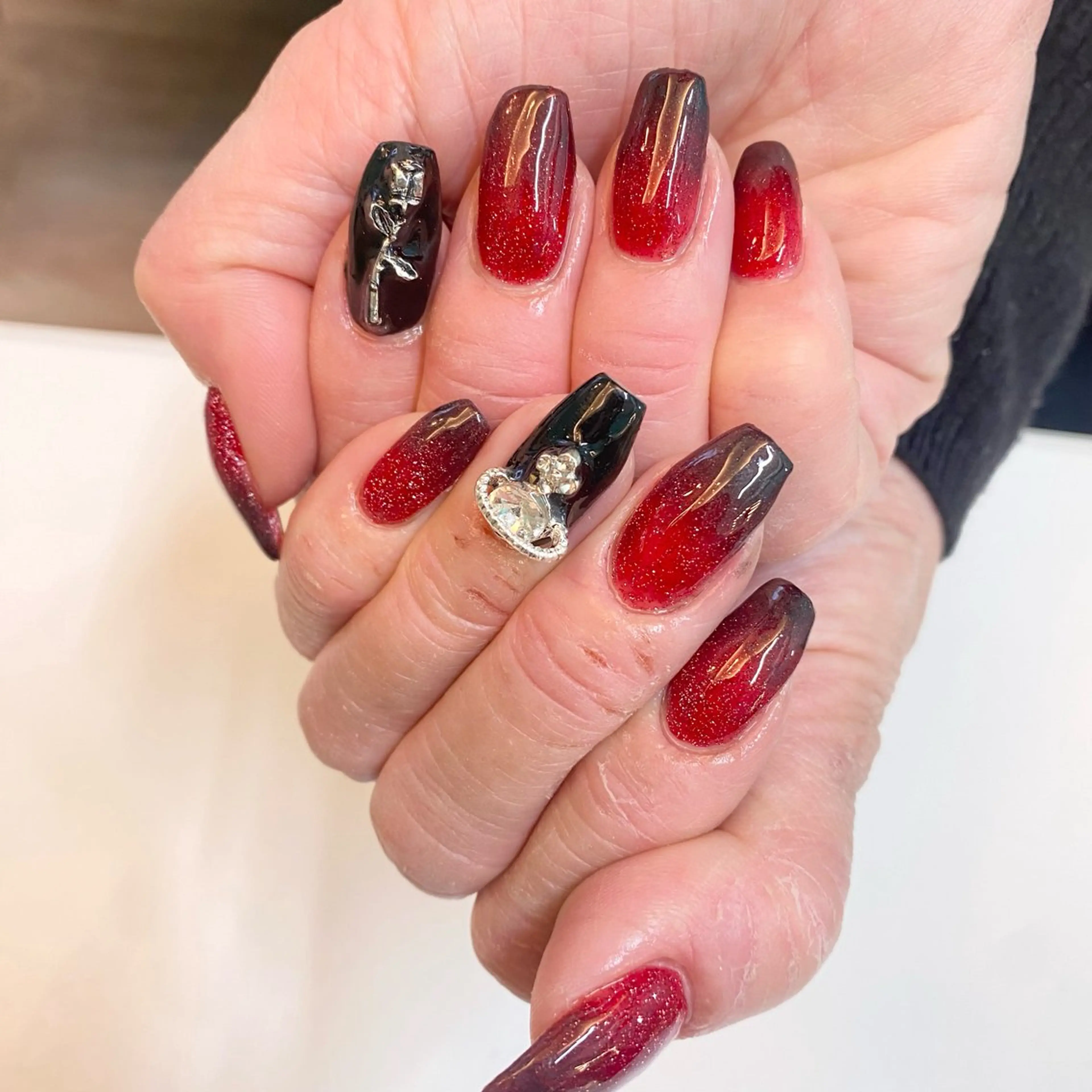 ネイル ハンドネイル Kira-ra所属・Kira-ra💎 KIRARIのネイルデザイン