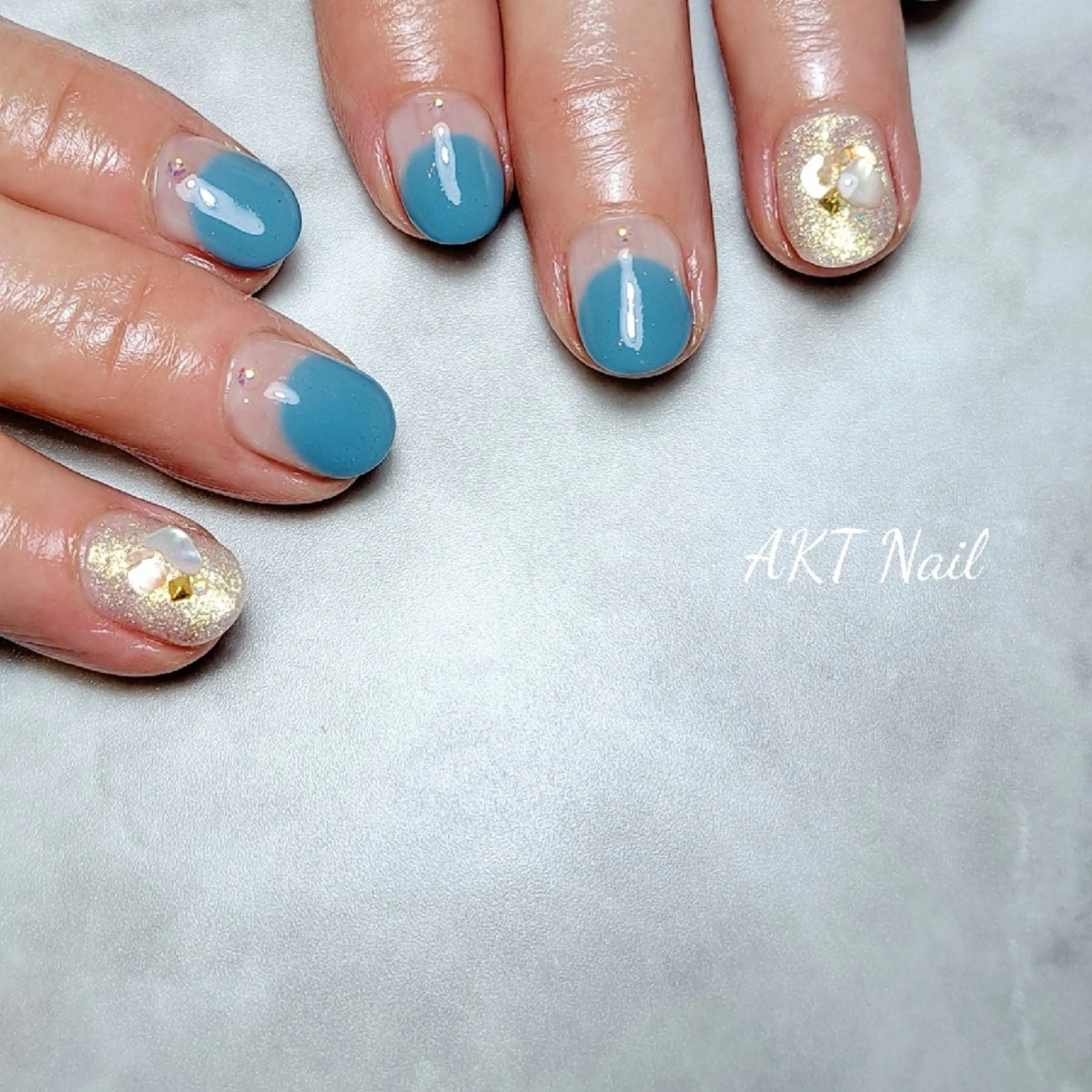 ネイル ハンドネイル AKT NAIL所属・AKT Beauty ドライヘッドスパのネイルデザイン