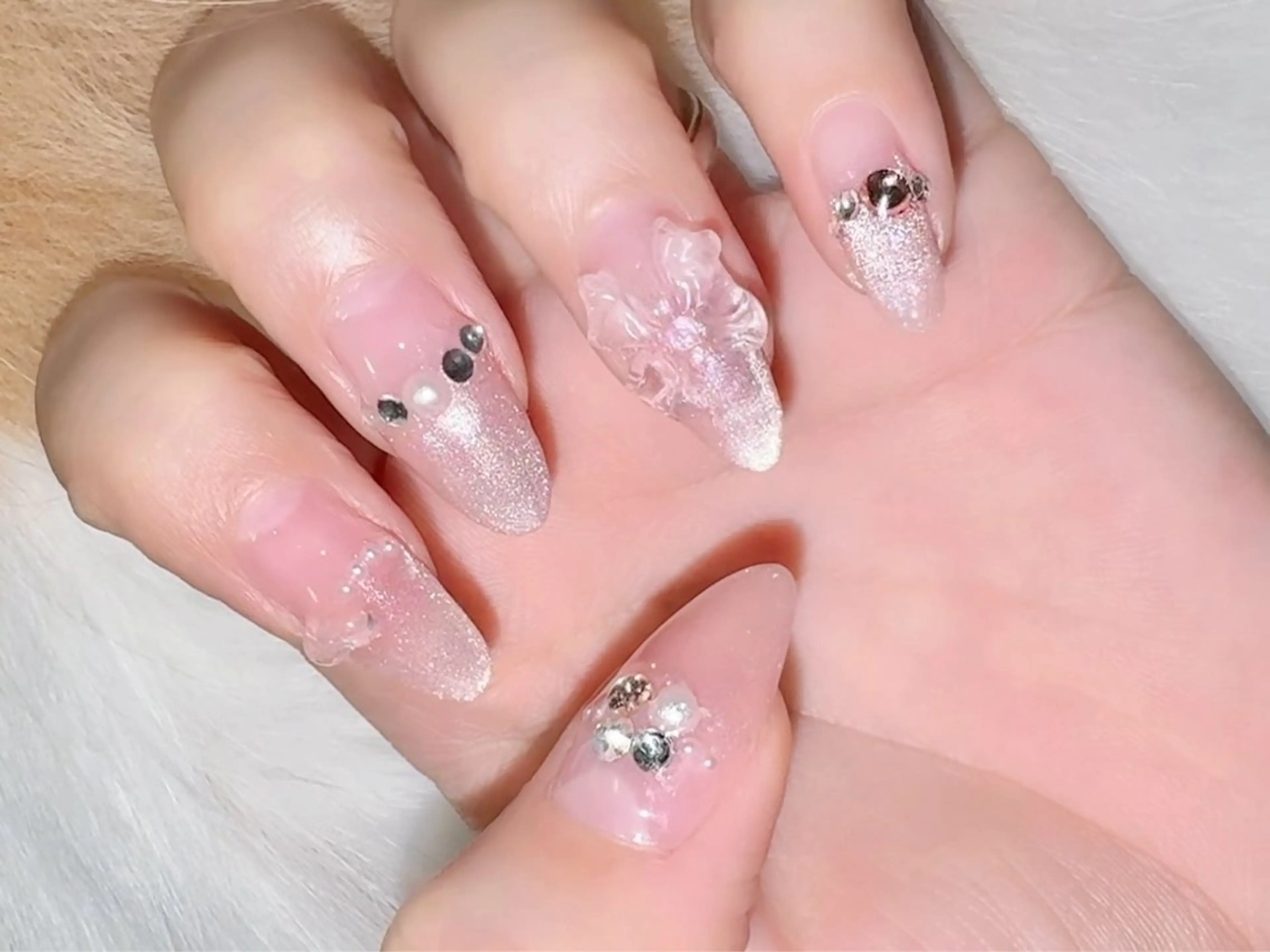 ネイル リボン Nail miyako所属・ネイル miyakoのネイルデザイン