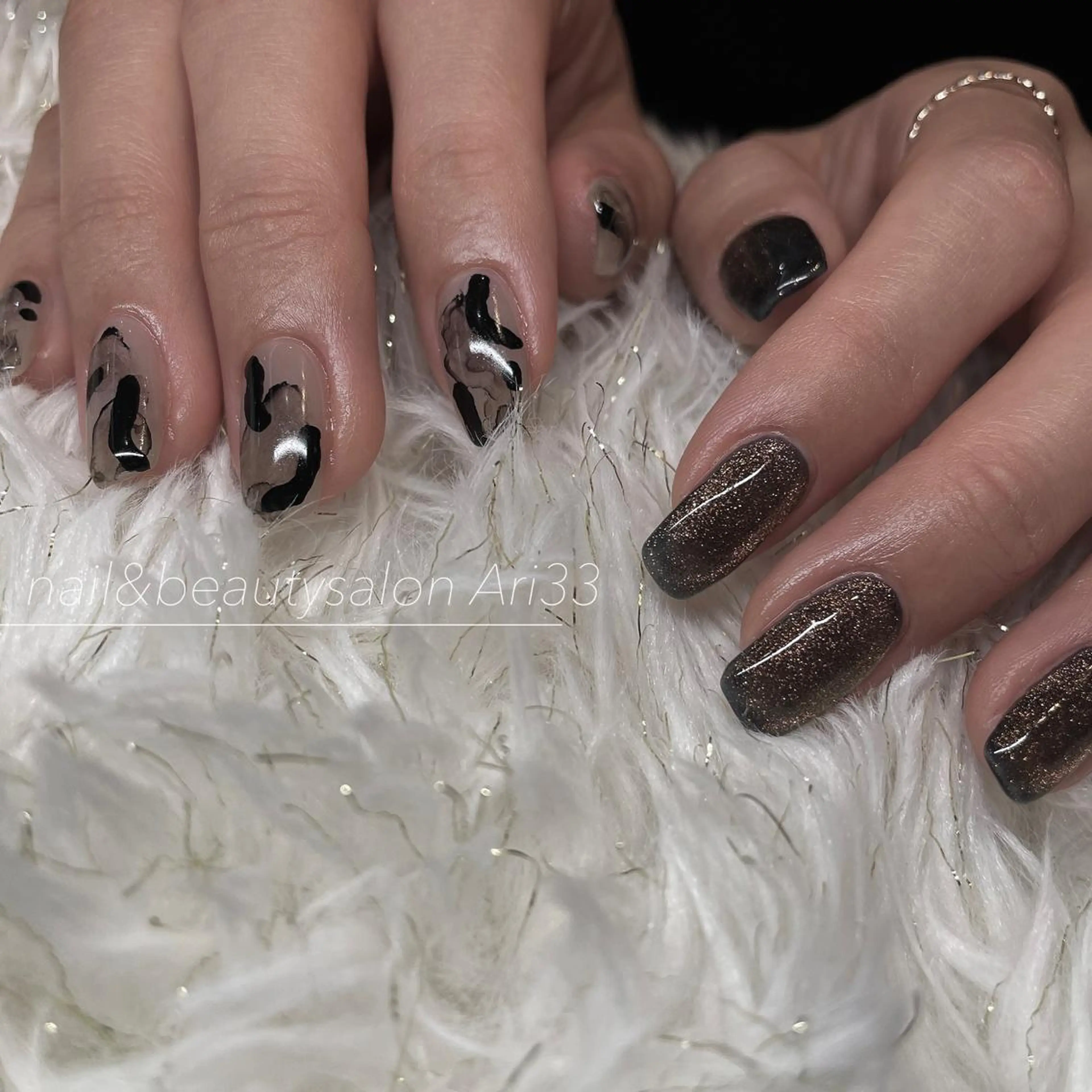 ネイル マグネットネイル ニュアンスネイル ハンドネイル プライベートサロン Ari33nailのネイルデザイン