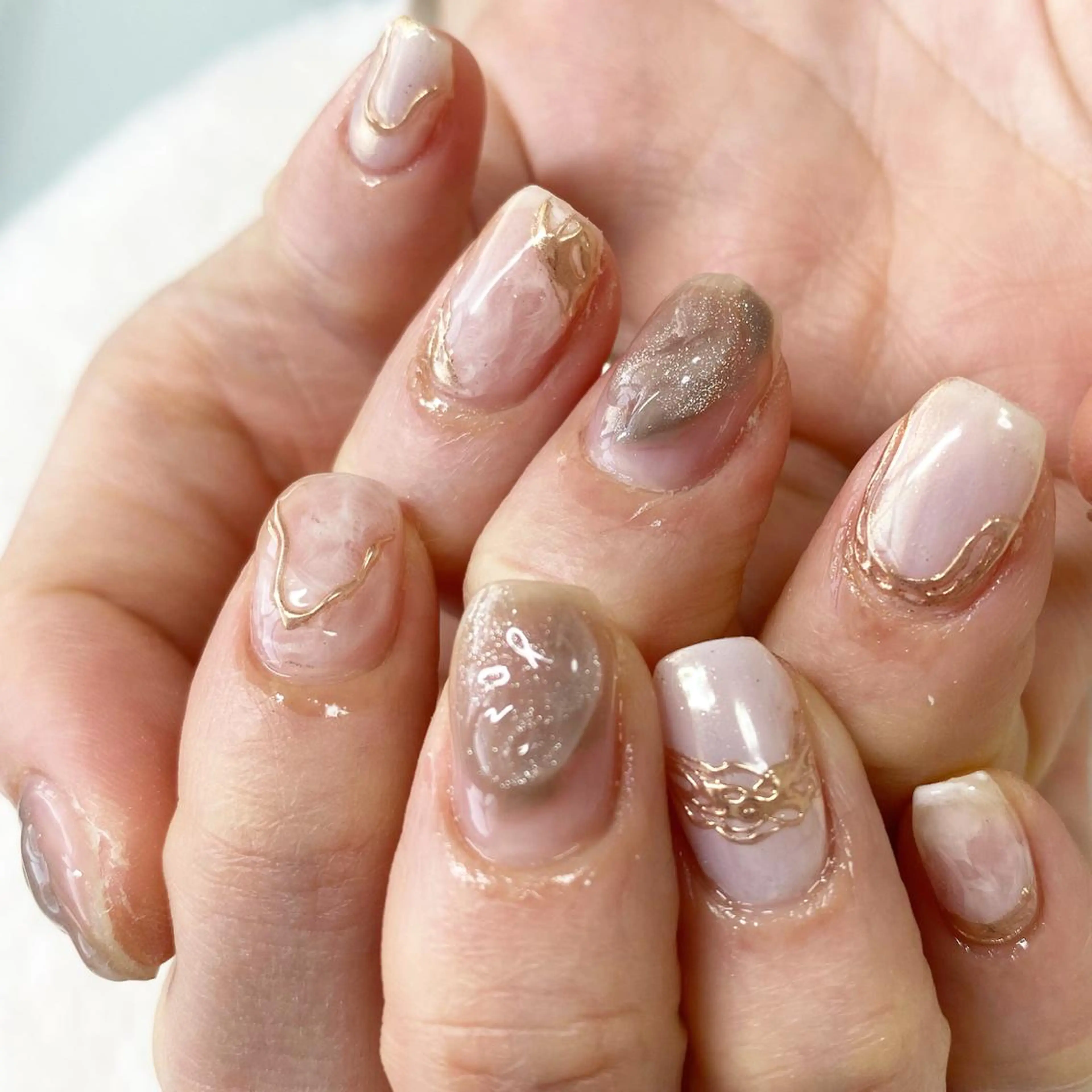 ネイル Laki nailのネイルデザイン