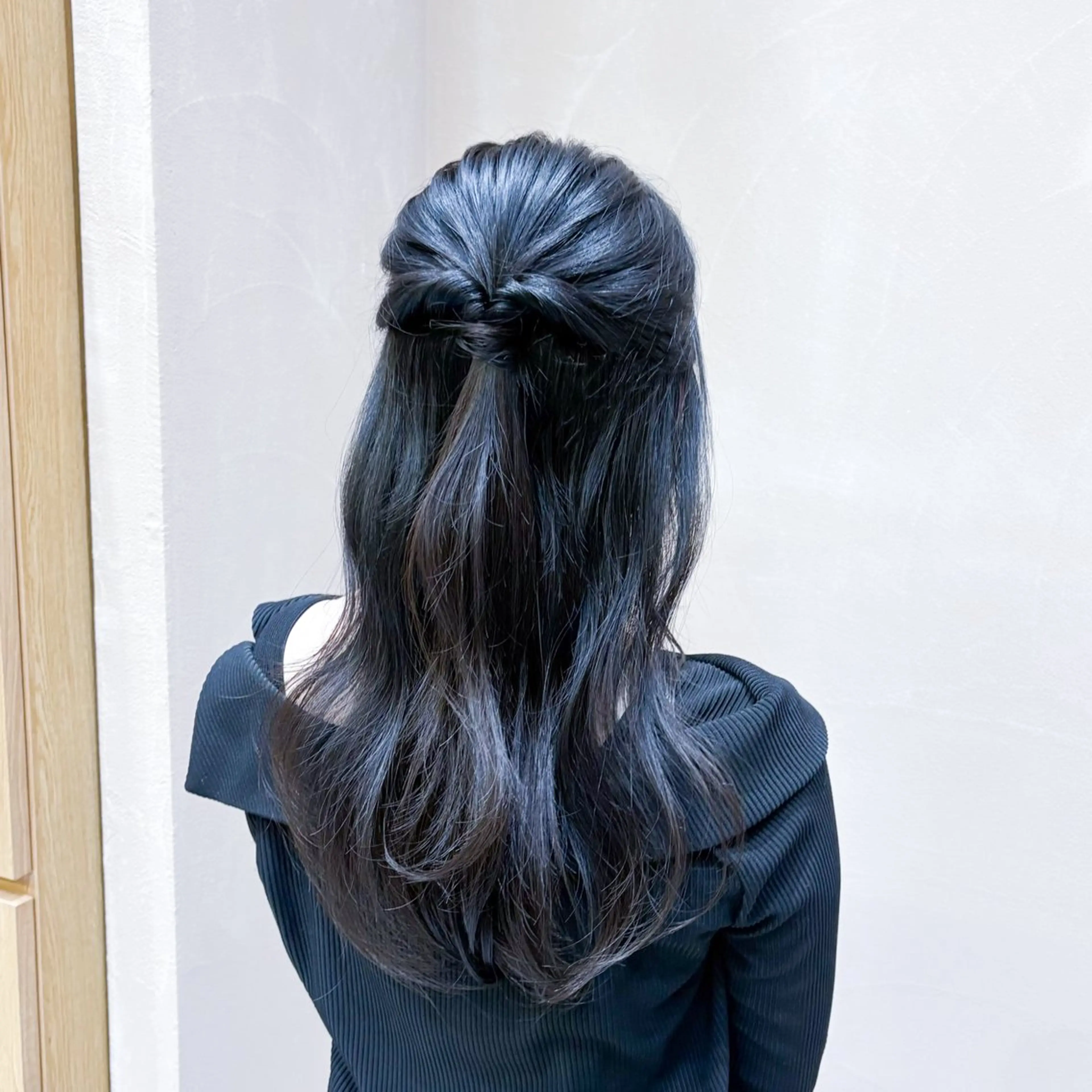 セミロング ヘアアレンジ 🍏あおい 🍏 似合わせカラーのヘアスタイル