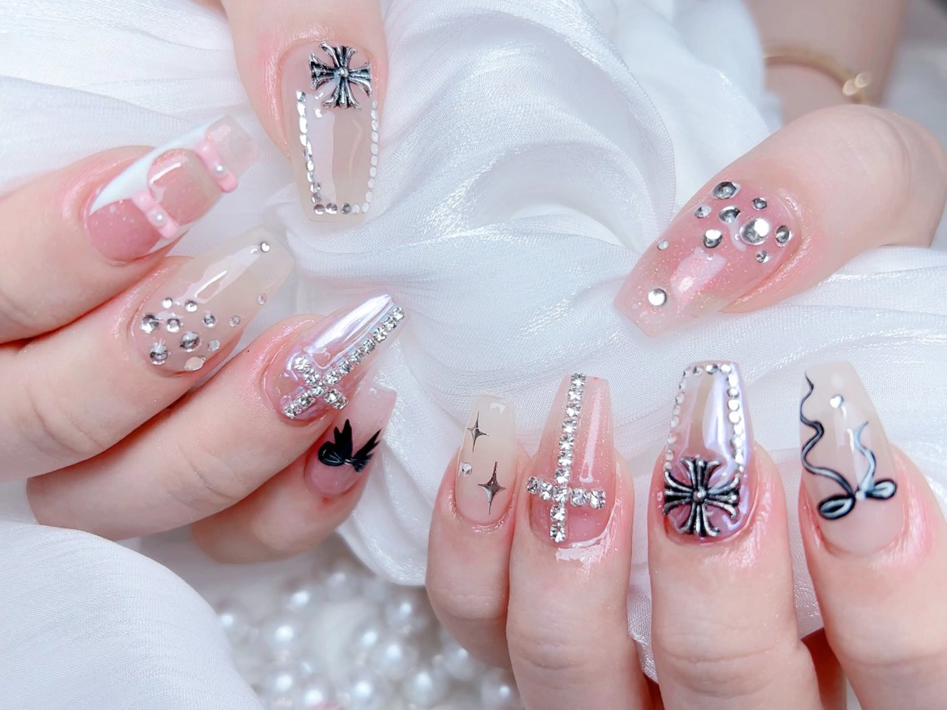 ネイル M🌷nail 長さだし専門店のネイルデザイン