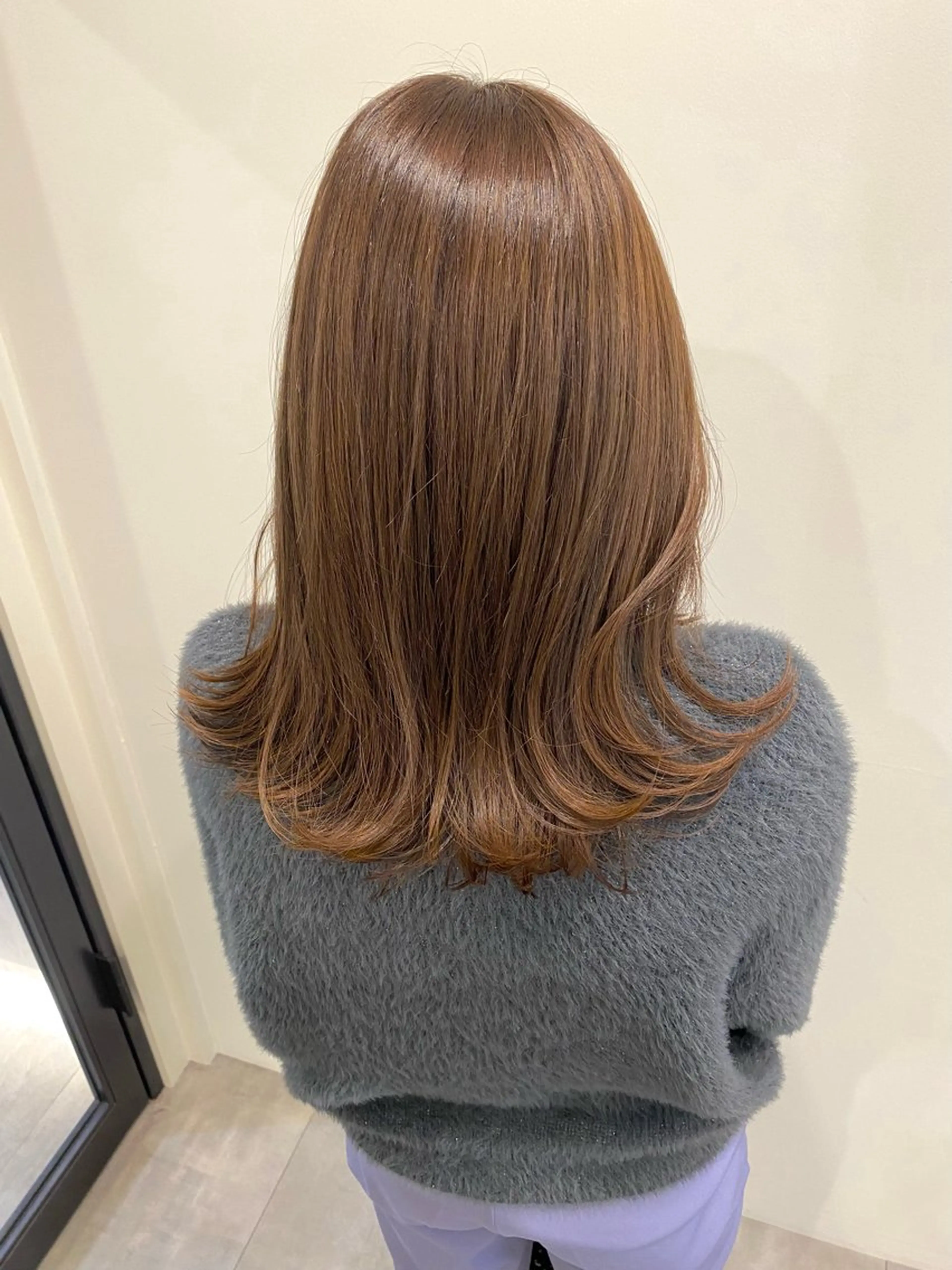 ミディアム カラー ベージュカラー カット ヘアカラー トリートメント 🍑 モモカ🍑のヘアスタイル