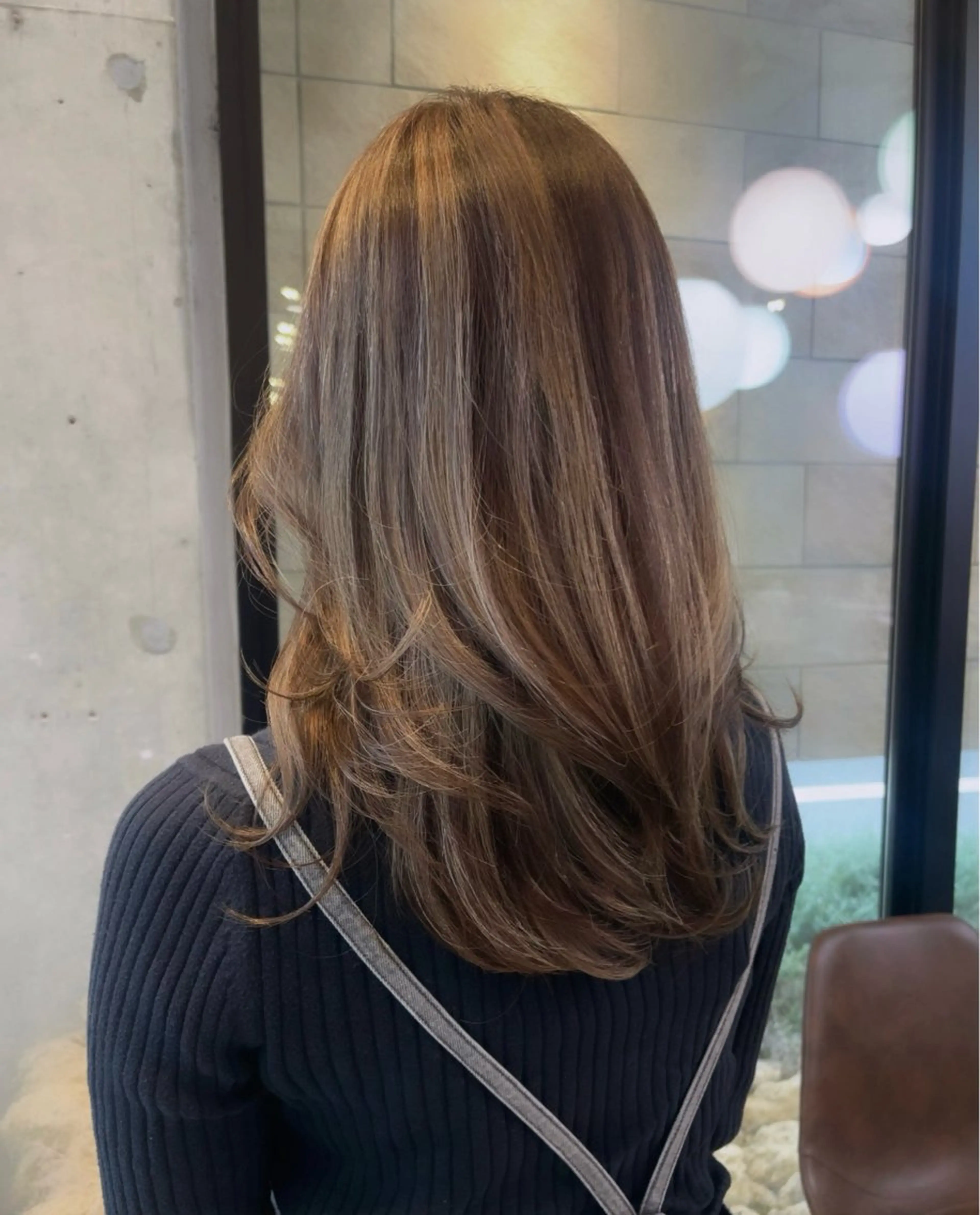 ロング カラー ハイライトカラー ハイライト カット ヘアカラー lolonois池田 /レイヤー/郷田遥のヘアスタイル