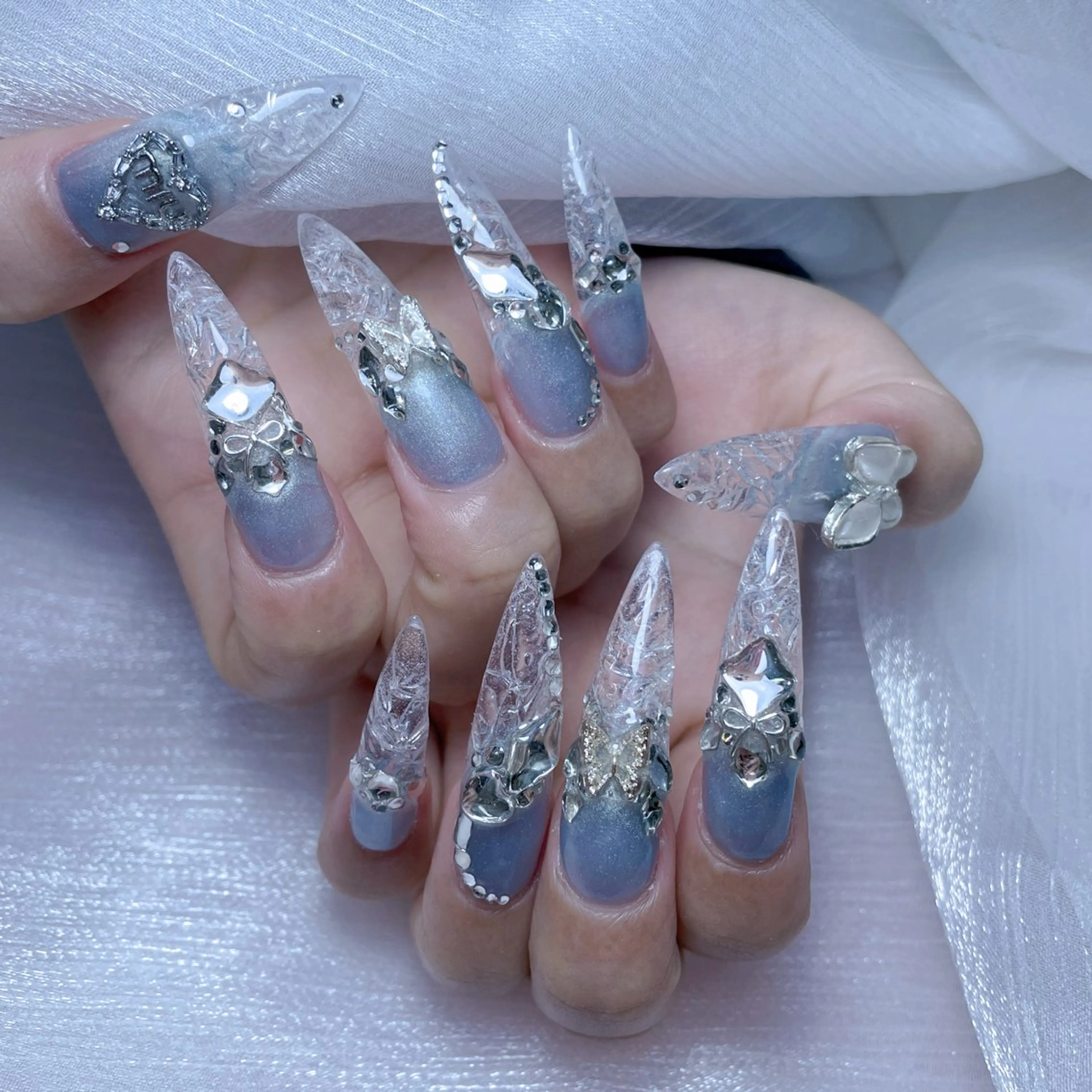 ネイル チークネイル クリアネイル ガーリー キラキラネイル 韓国ネイル ハンドネイル NailPrincess所属・princess スカルプ専門店のネイルデザイン