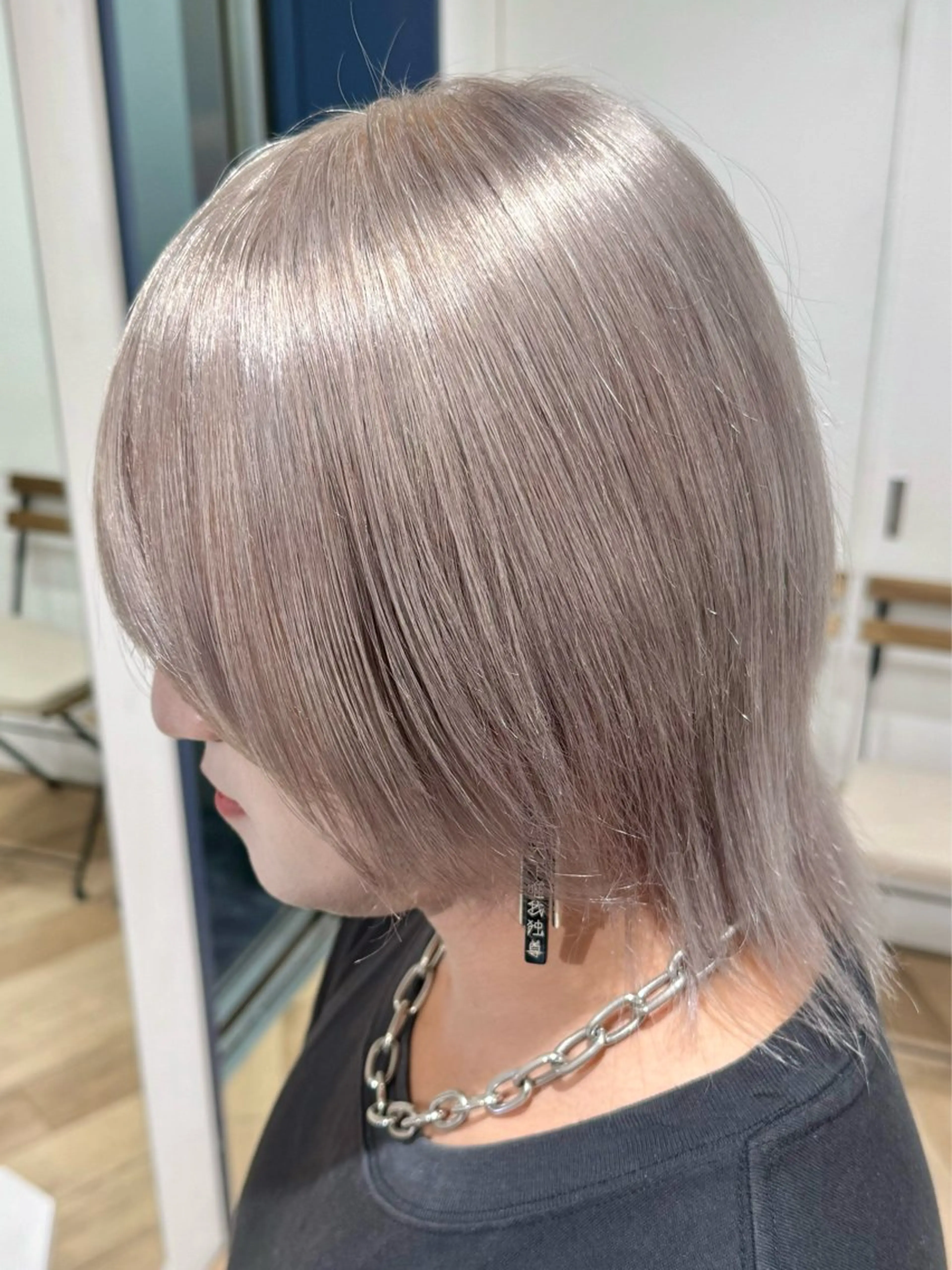 ミディアム カラー メンズ heavenly by HAVANA新宿所属・艶髪/複雑履歴/ ハイトーン/西川翔真のヘアスタイル