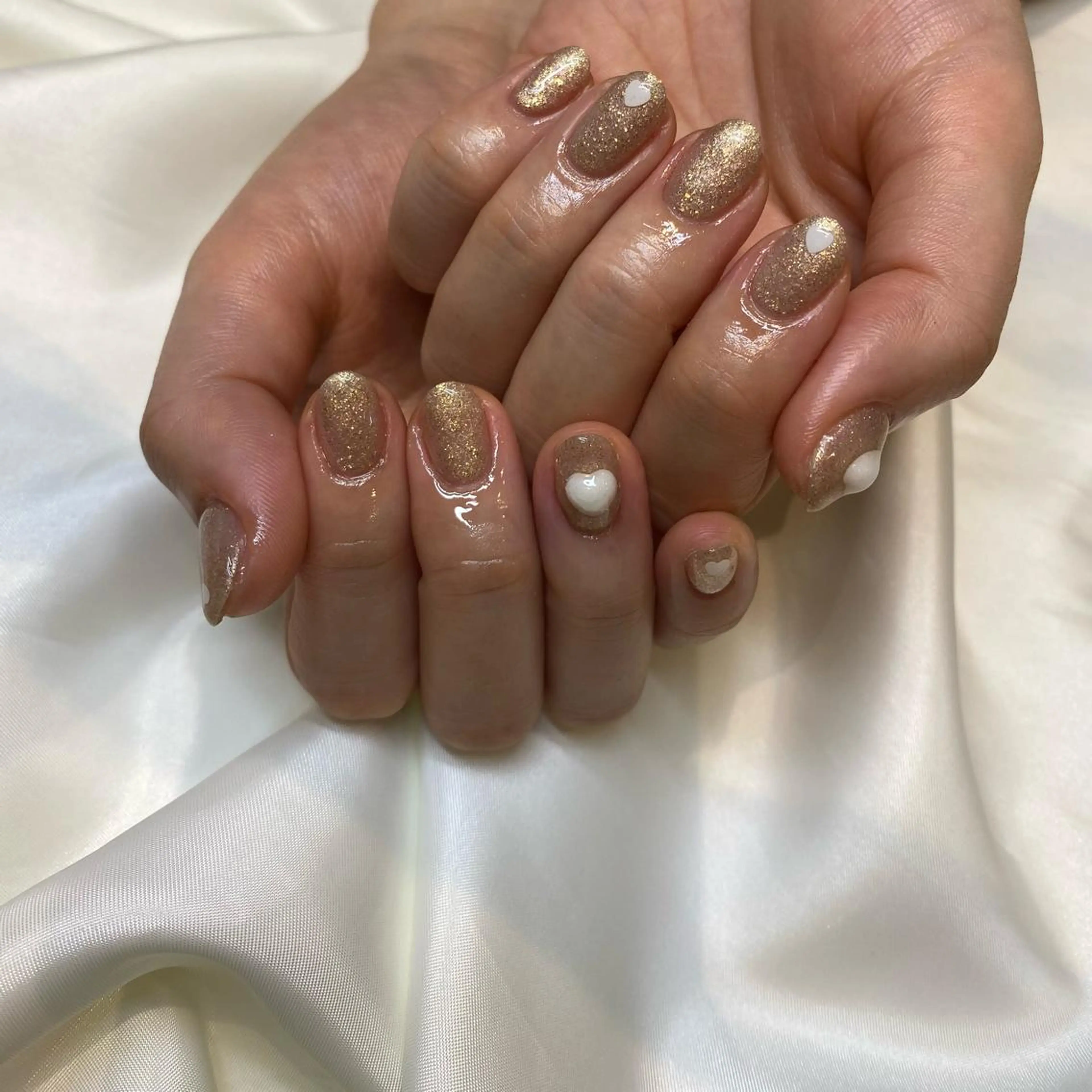 ネイル シンプルネイル ハンドネイル ハンドケア mika .のネイルデザイン