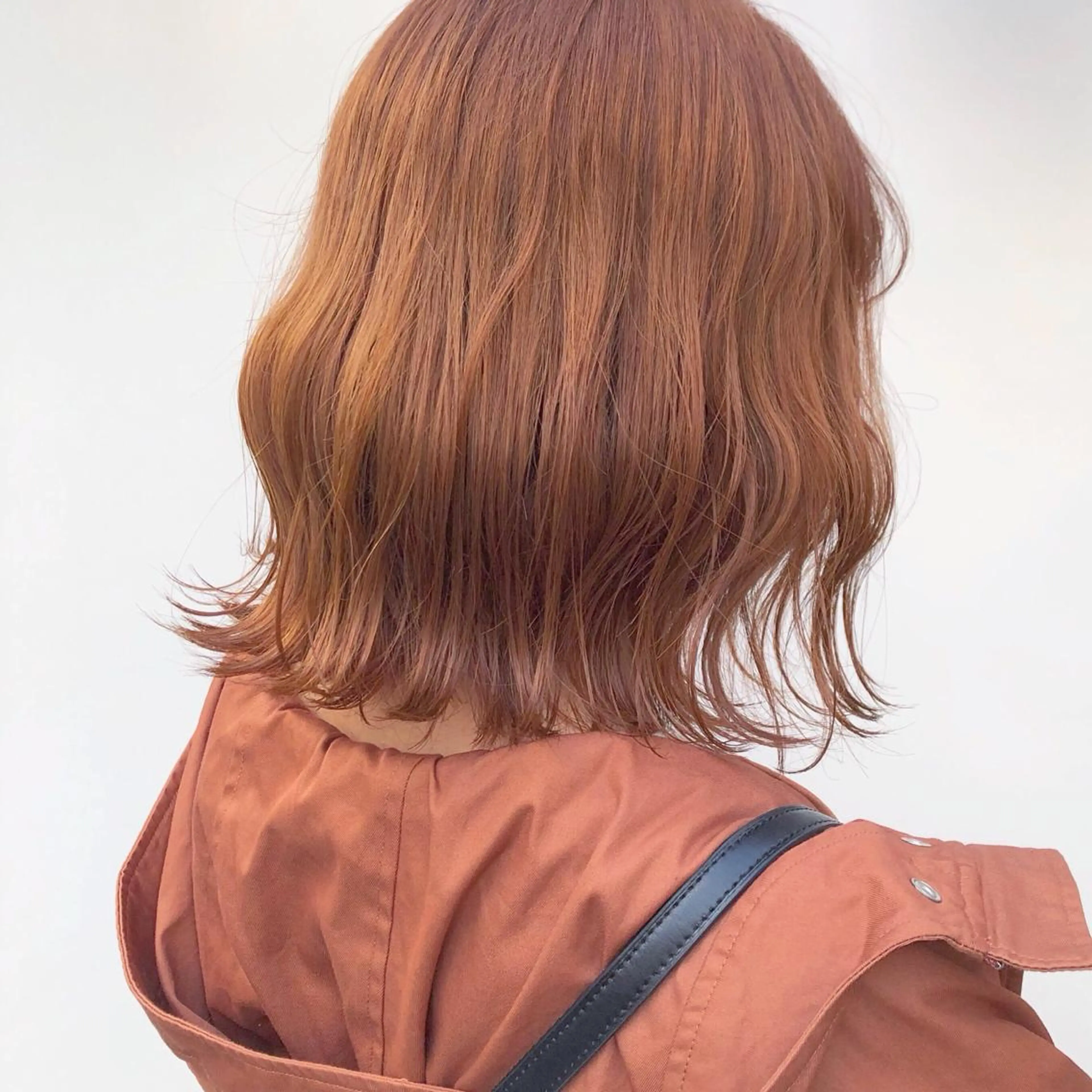 セミロング カラー パーマ ヘアアレンジ メンズ ネイル マツエク・マツパ オレンジ カラーマツエク オレンジ レイヤーカット指名 No.1💖マユカのヘアスタイル