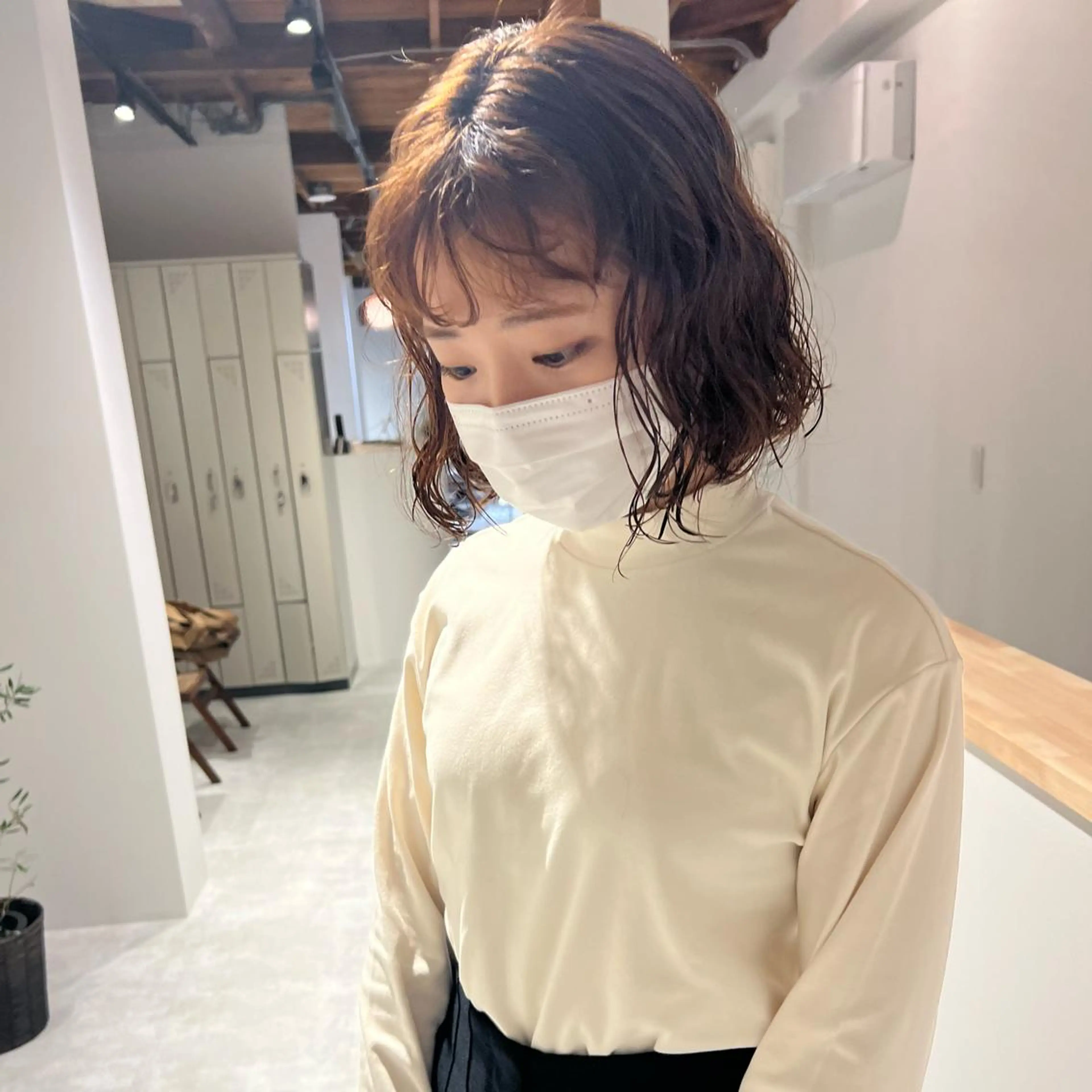 ミディアム パーマ ミディアムパーマ カット パーマ io濱川 遥のヘアスタイル