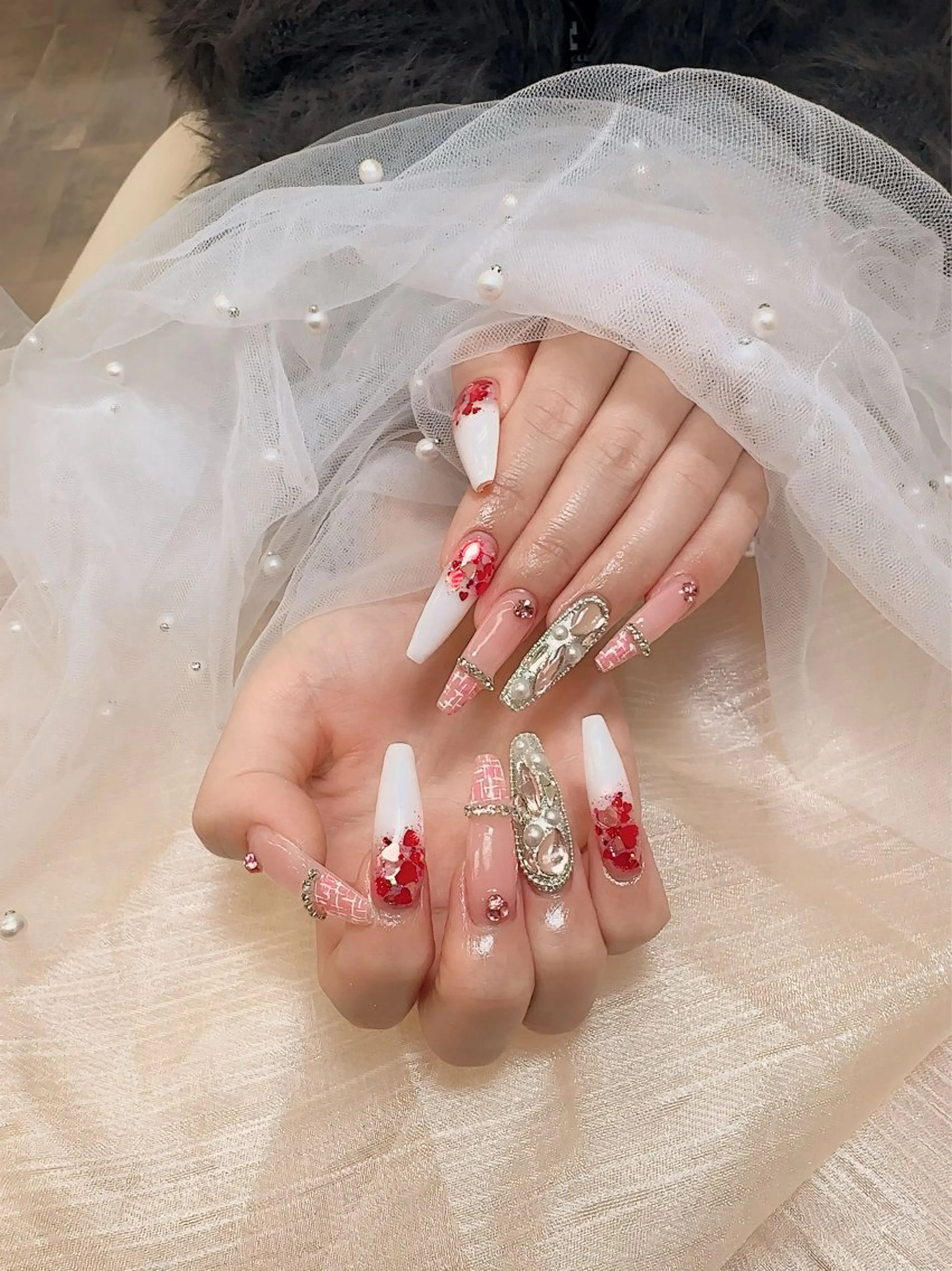 ネイル ハート 韓国ネイル スカルプネイル 夏ネイル ワンホンネイル ハンドネイル MELODY BEAUTY SALON所属・Melody  スカルプ専門店のネイルデザイン