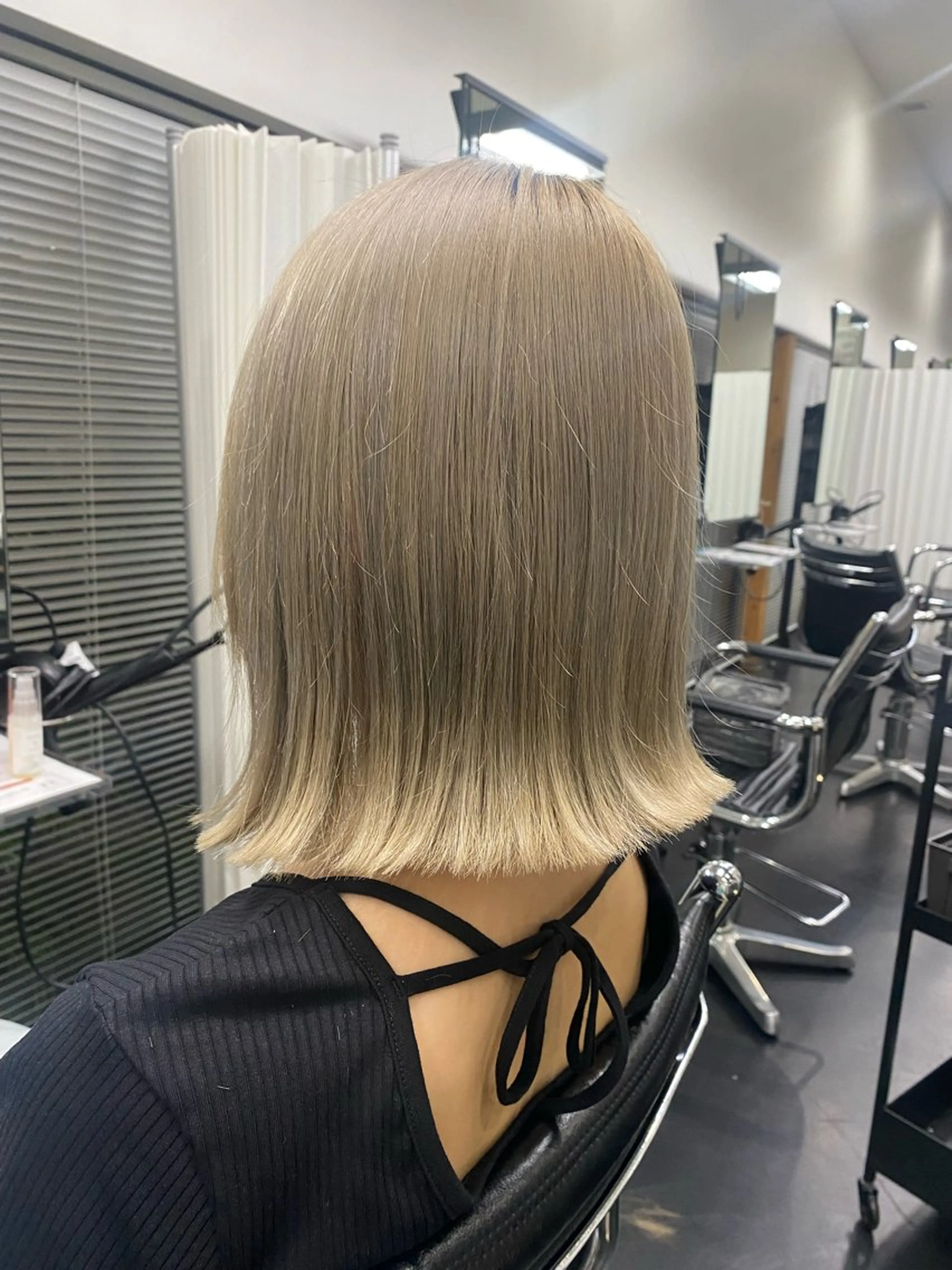 ミディアム inchelsea所属・宇野 鈴花のヘアスタイル