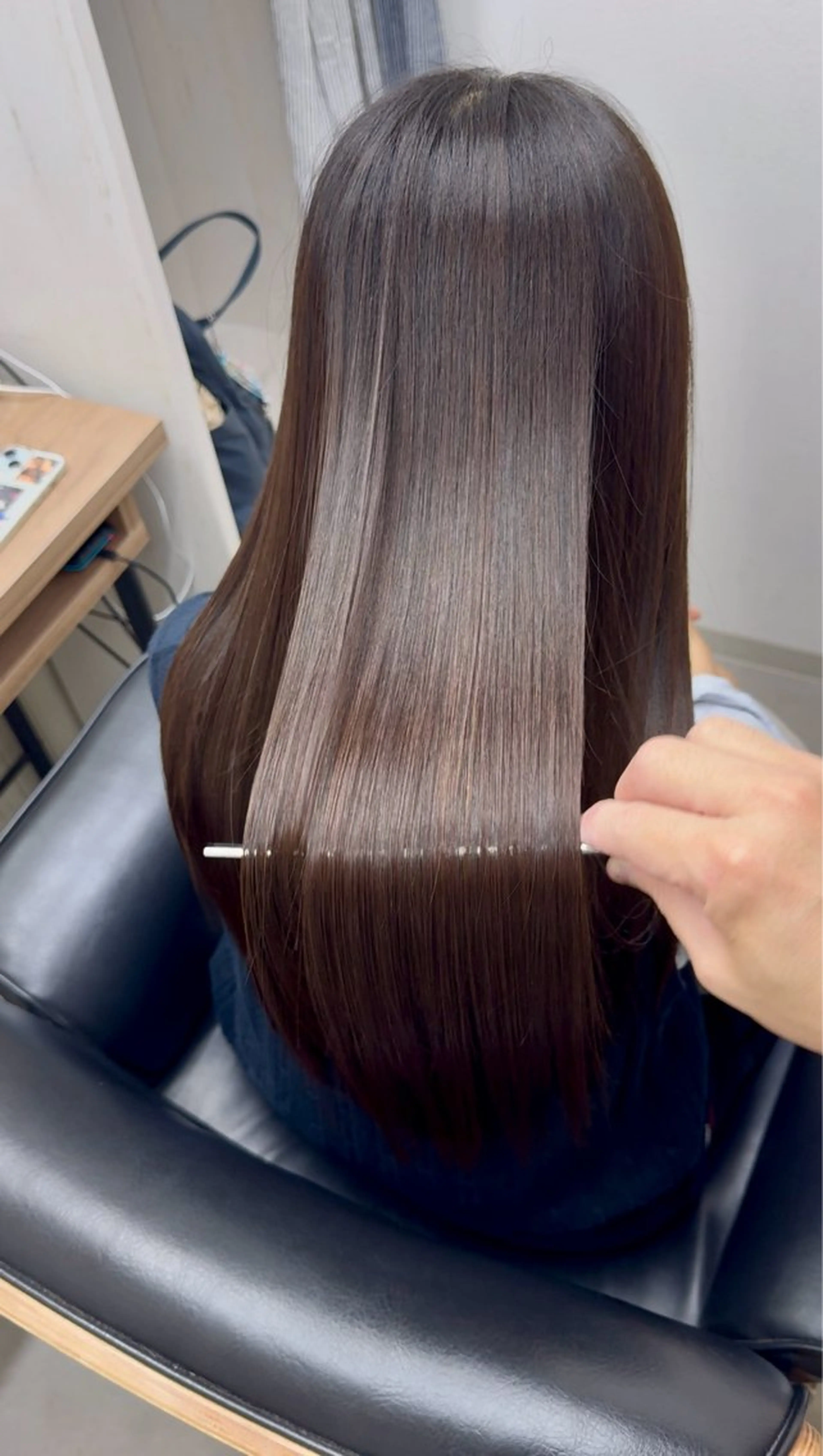 ロング カラー アディクシーカラー イルミナカラー クオルシアカラー 髪質改善 韓国風ヘア カット ヘアカラー トリートメント The Apartment of Solon 船橋 2nd所属・NEO髪質改善⚜️ 縮毛矯正/高橋潤のヘアスタイル