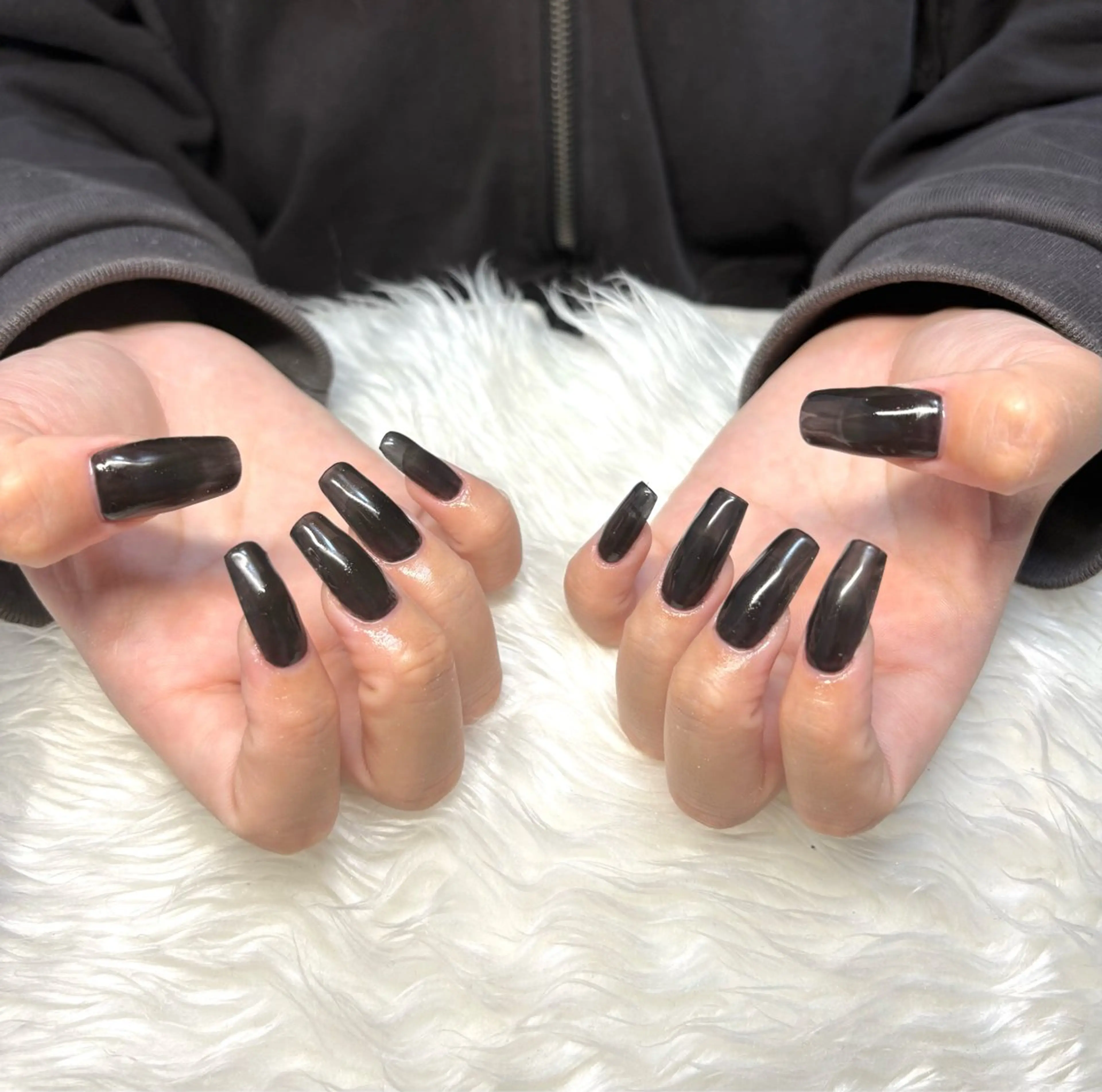 ネイル jr.R Ashliyのネイルデザイン