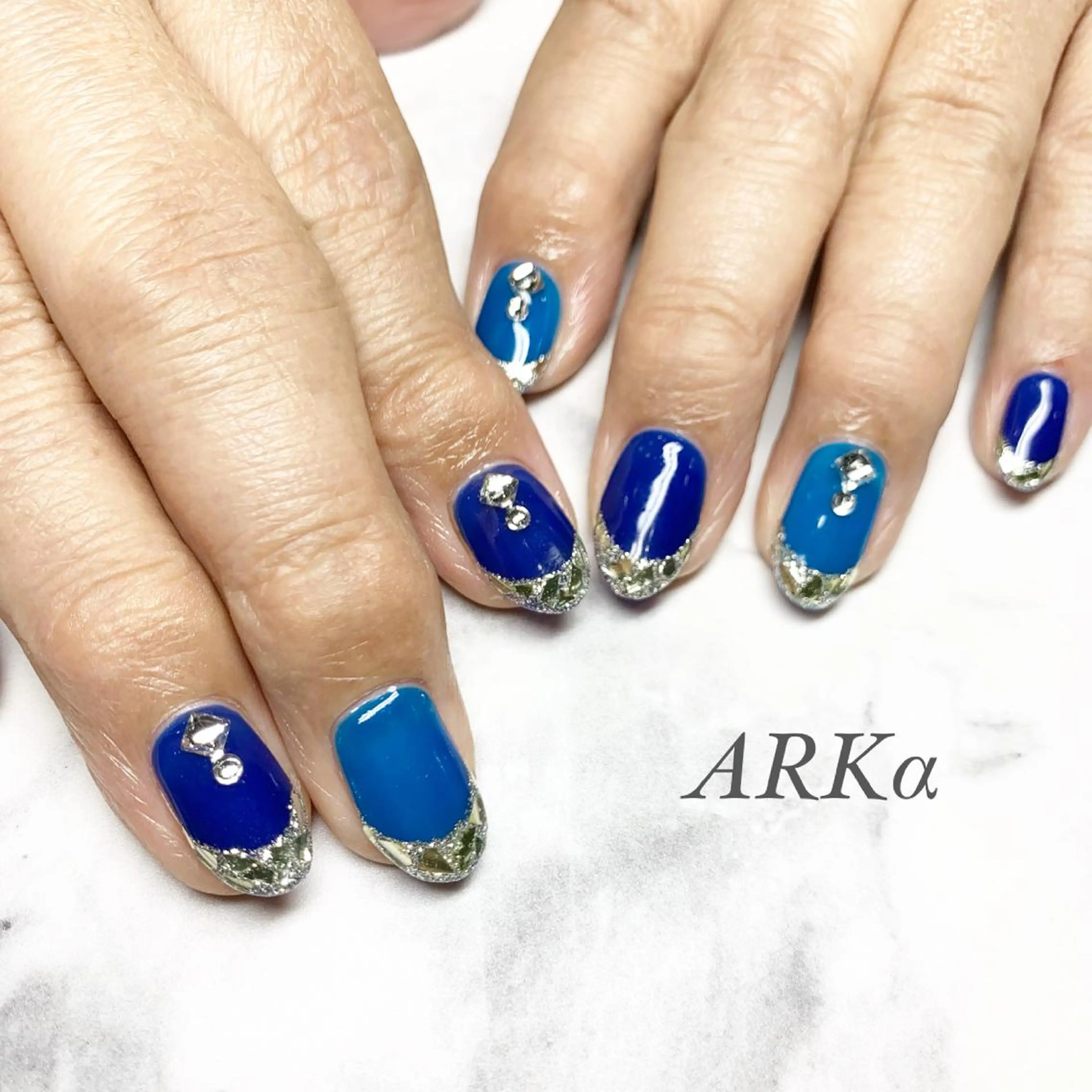 ネイル ハンドネイル ARKα SHIORIのネイルデザイン