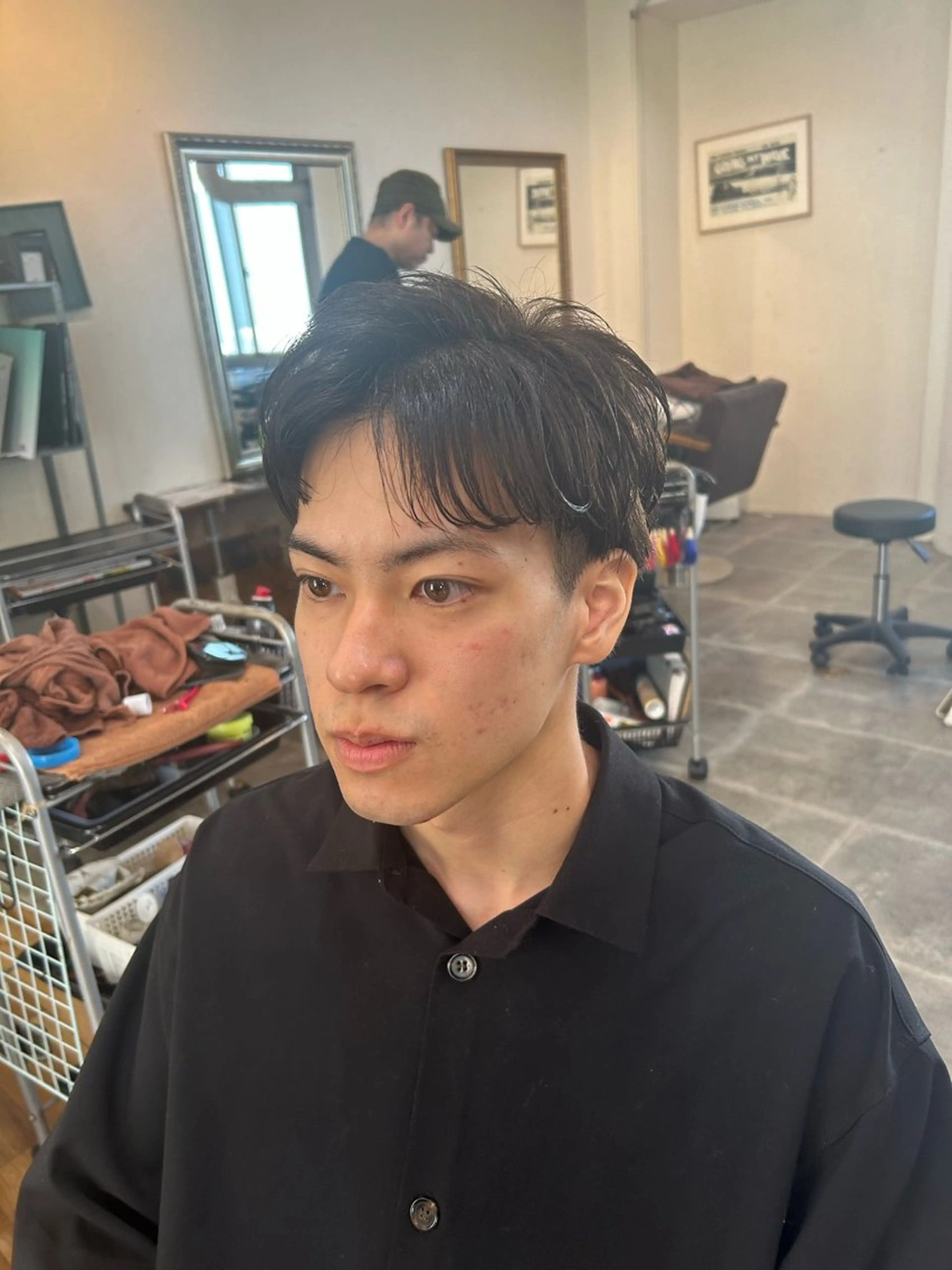 ショート メンズ カルマパーマ メンズ韓国風 メンズパーマ 韓国風ヘア カット パーマ CECIL hair なんば店所属・メンズパーマ 艶髪☆店長☆有馬のヘアスタイル