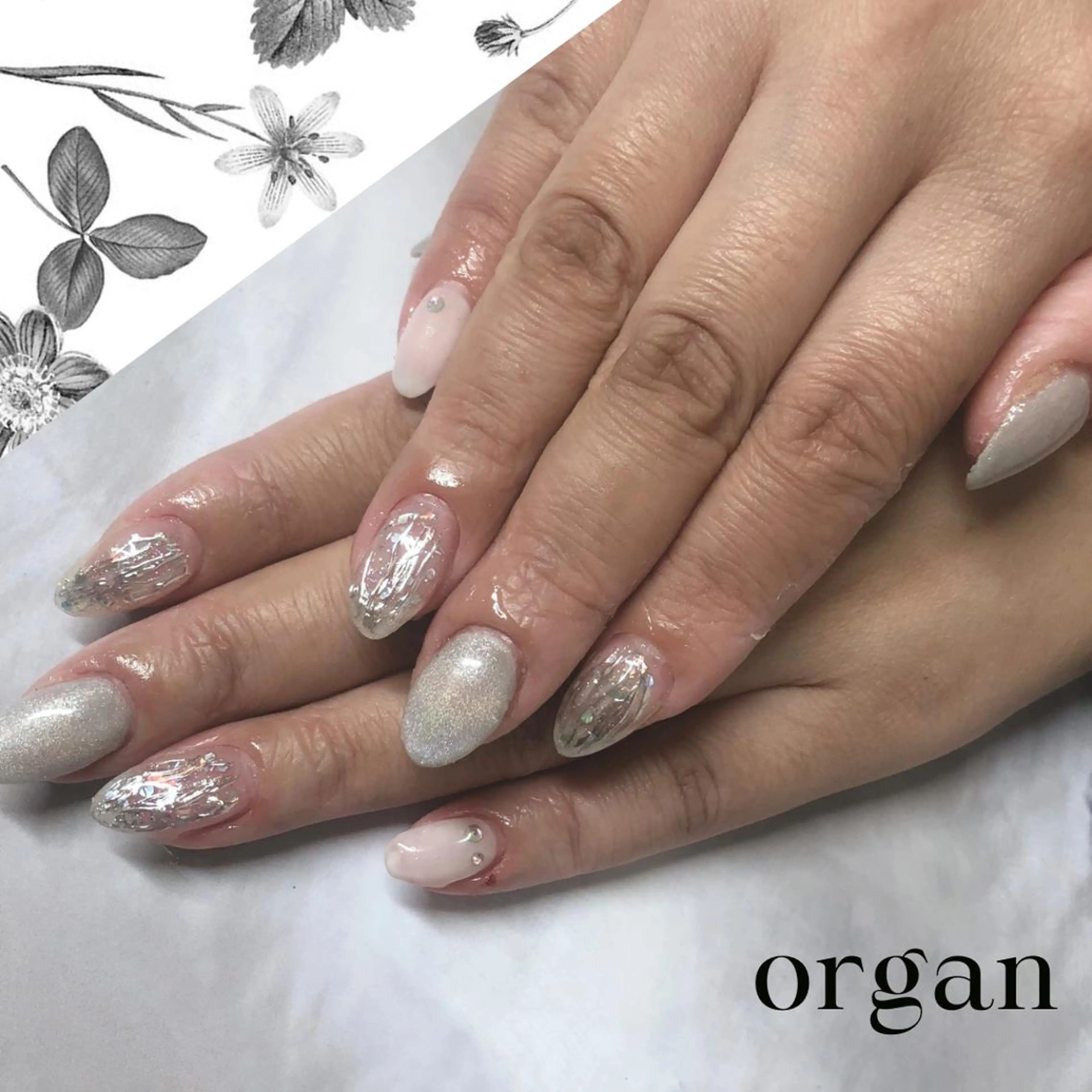 ネイル マグネットネイル シルバー ハンドネイル フットネイル ハンドケア 【ＯＲＧＡＮ】 nailのネイルデザイン