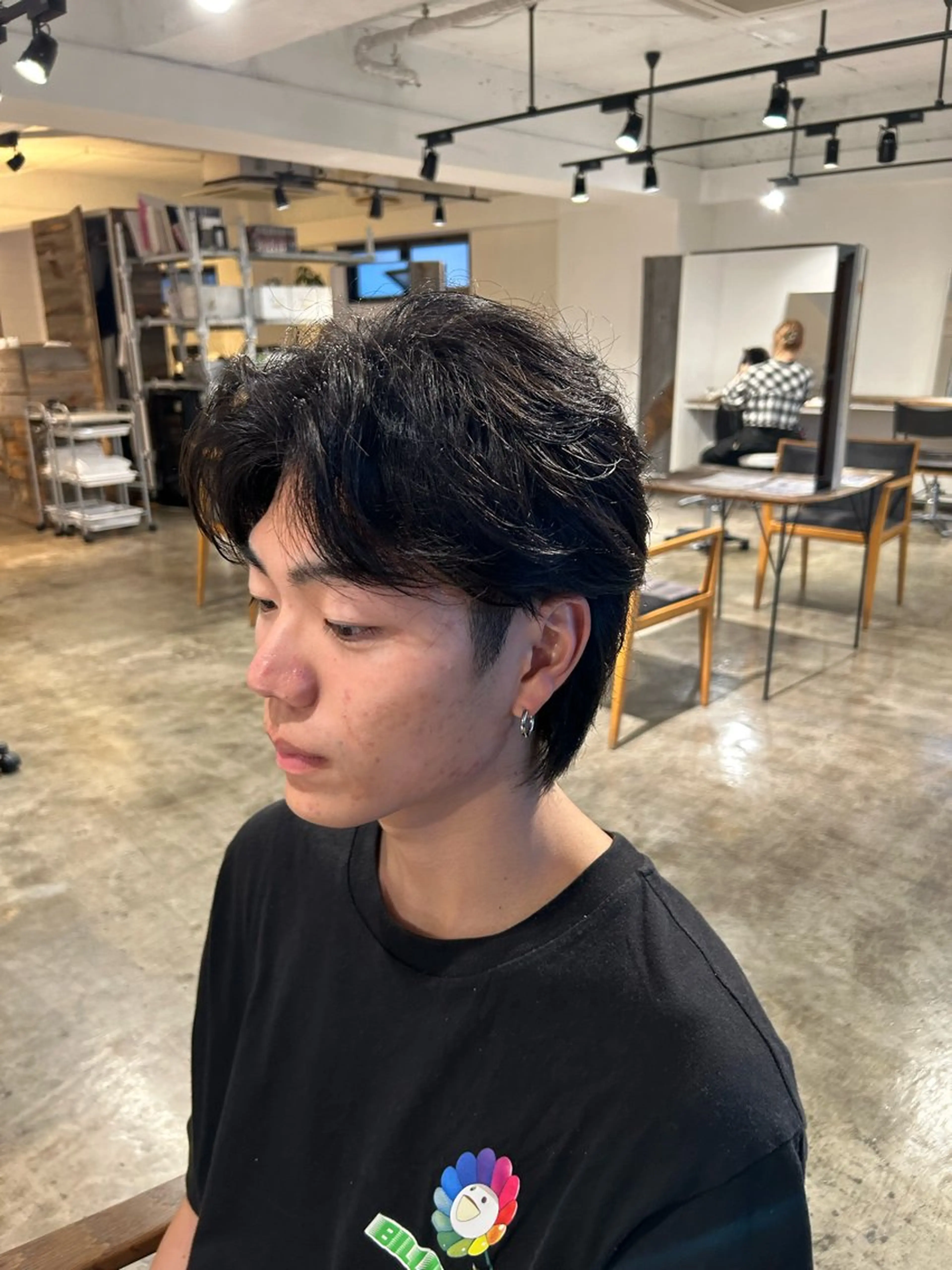 ショート メンズ メンズ韓国風 メンズウルフカット 韓国風ヘア ウルフカット フェザーパーマ癖毛 曲がる縮毛矯正森岡のヘアスタイル