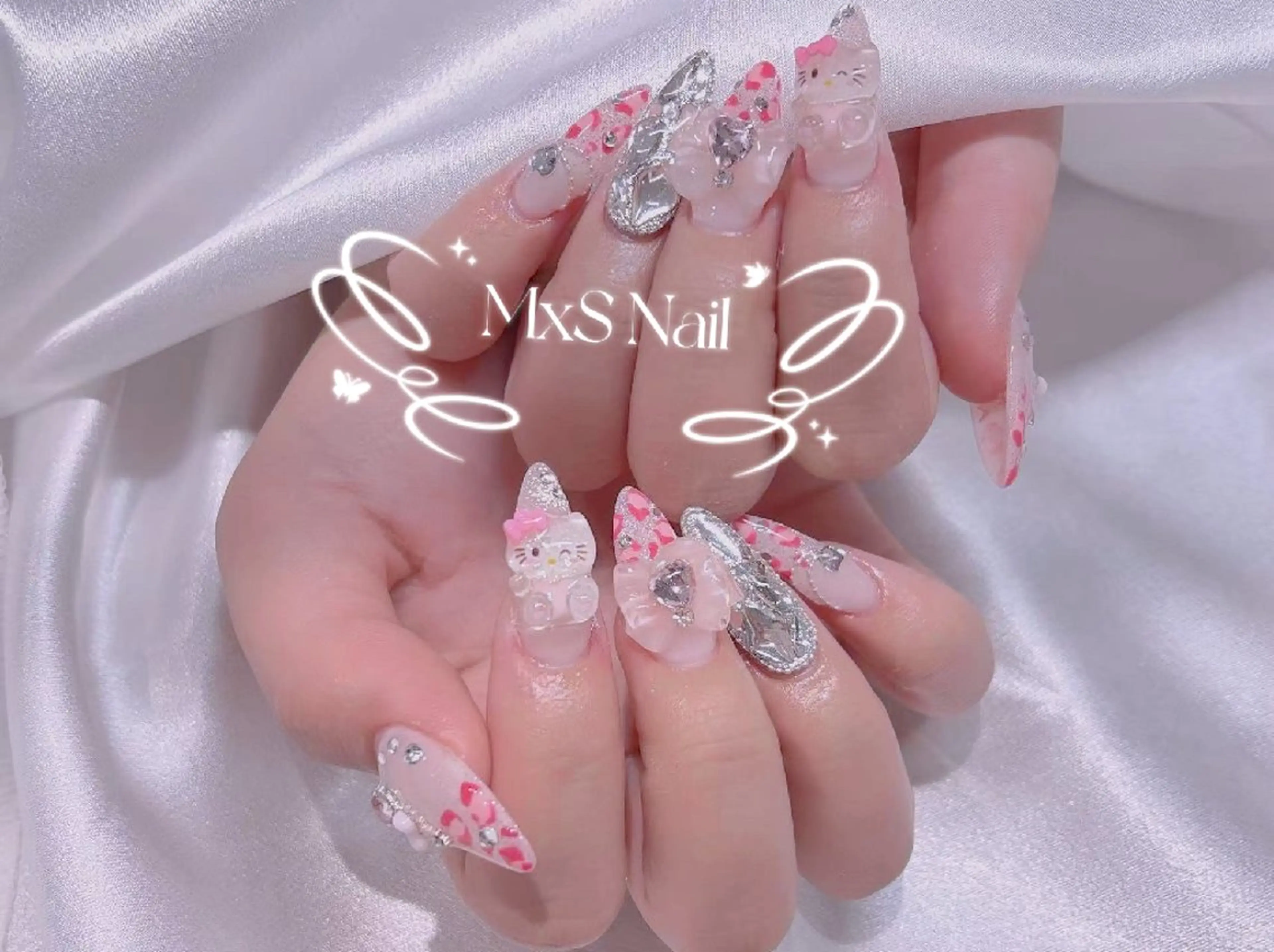 ネイル ハンドネイル MxS Nail(長さだし/フィルイン/マグネット/韓国ネイル/ワンホンネイル/ワンカラー)所属・MxS リィリィのネイルデザイン