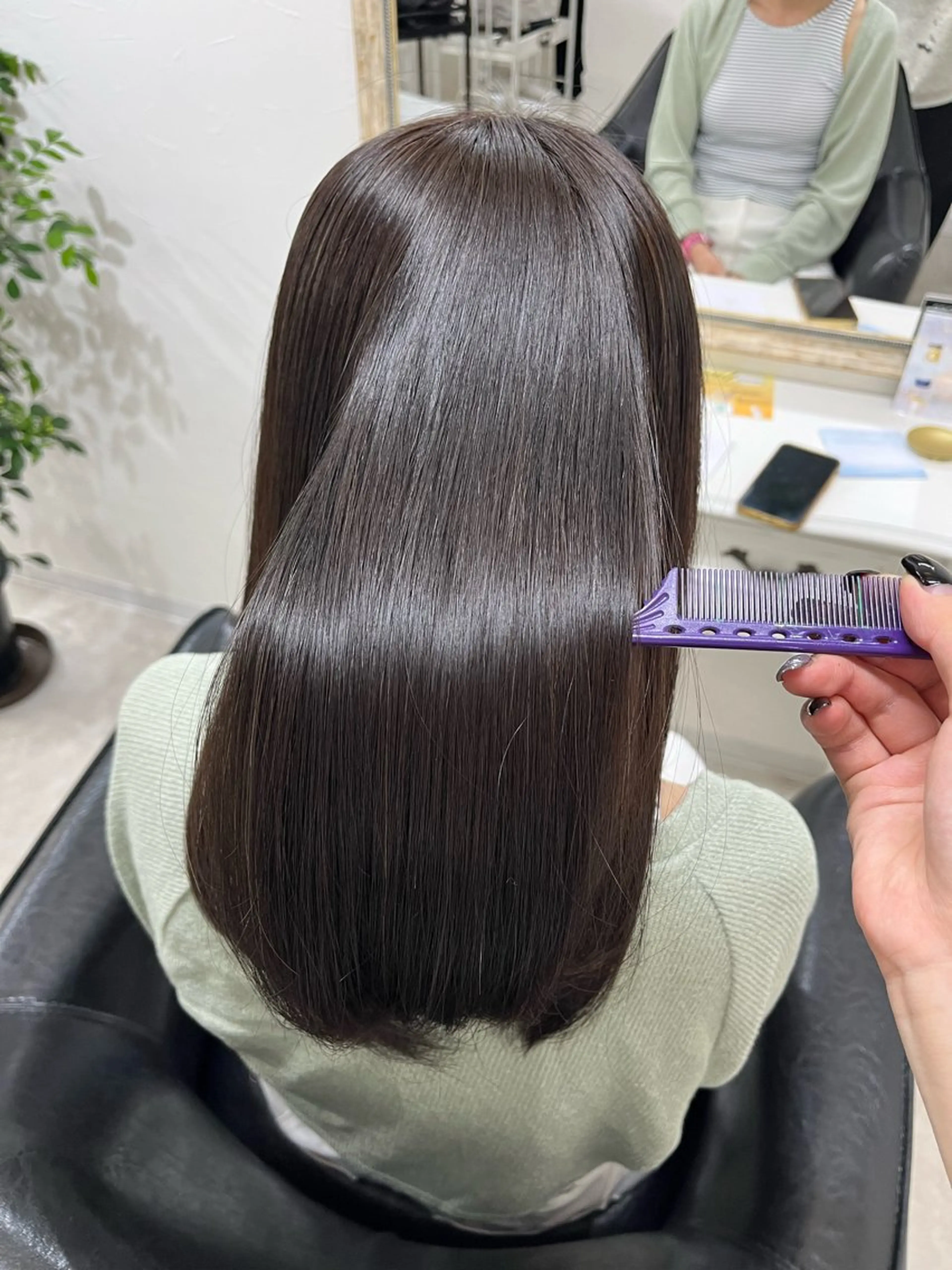 カラー ヘアカラー トリートメント ChLem所属・り せのヘアスタイル