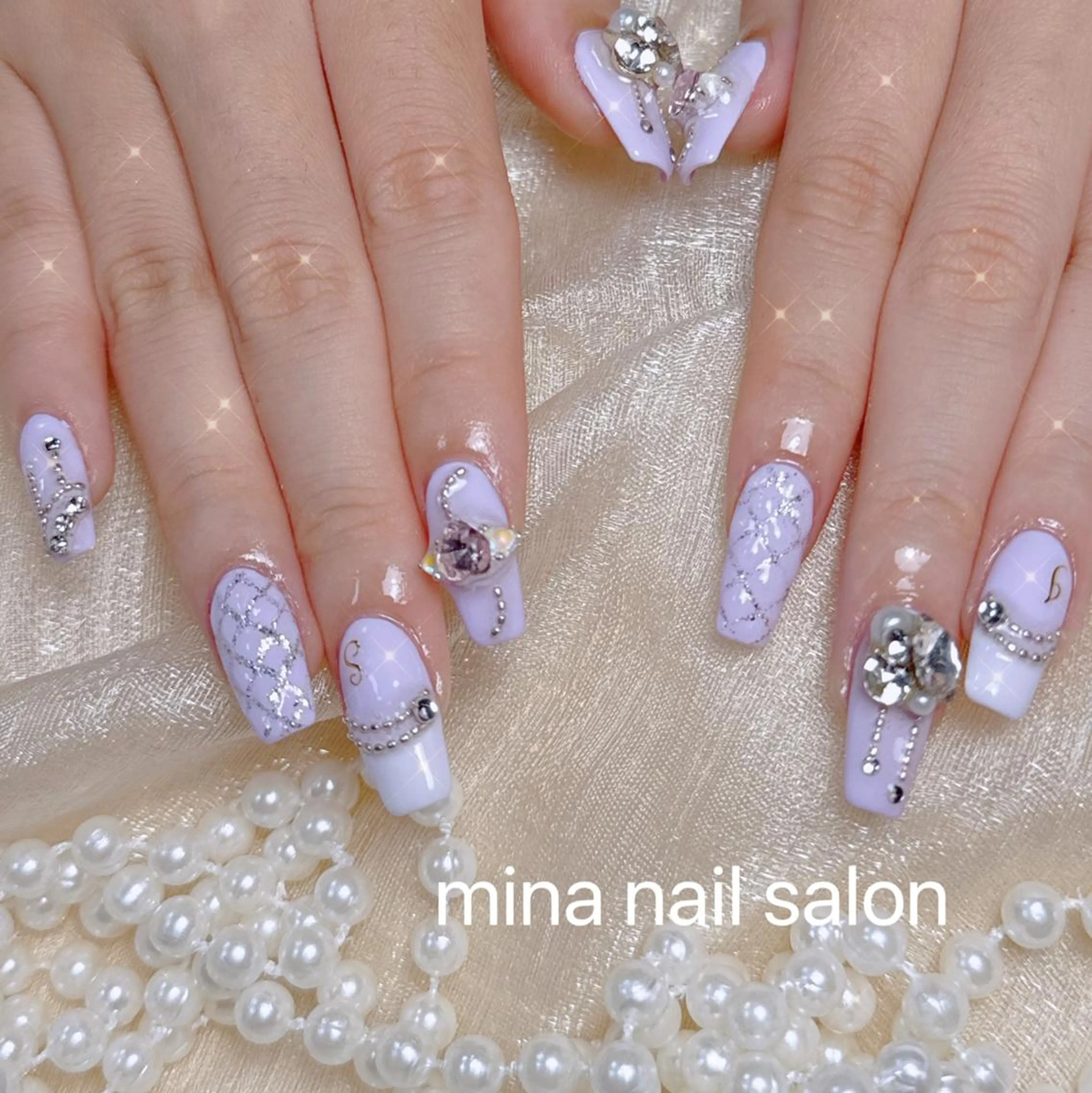 ネイル Mina🧸 韓国風ネイル🎀のネイルデザイン
