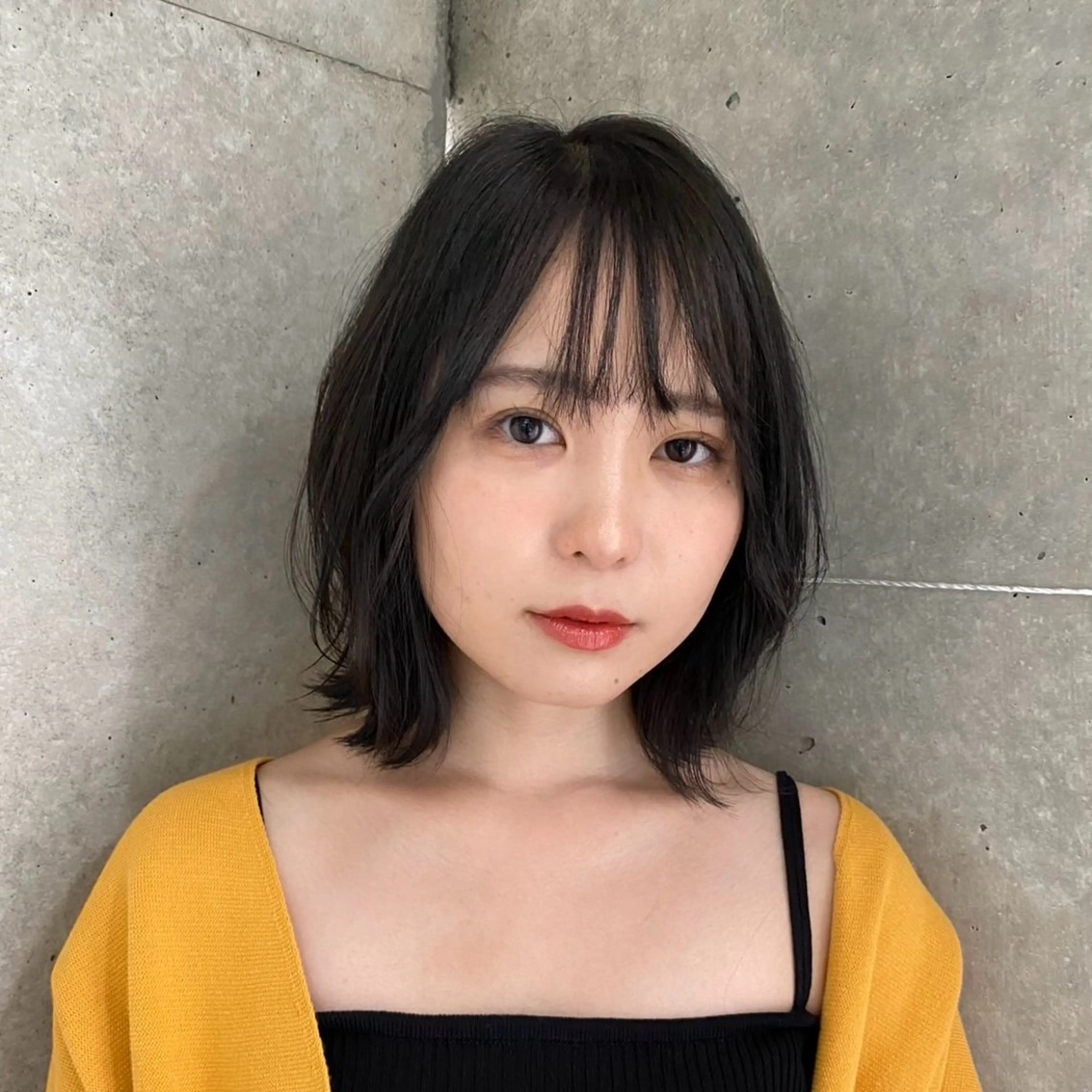 ミディアム 吉岡美音 GIEN NU茶屋町のヘアスタイル