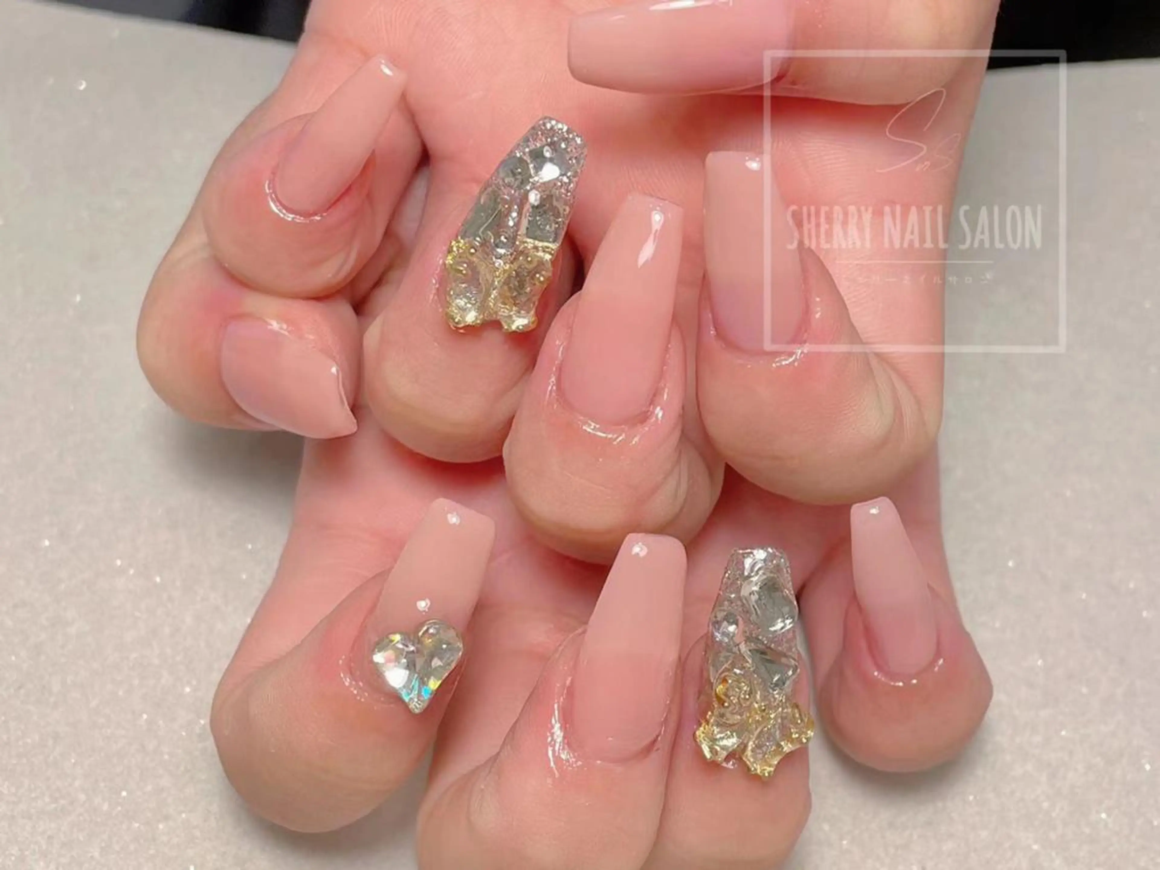 ネイル moe自宅ネイルサロン所属・萌 自宅ネイルサロンのネイルデザイン