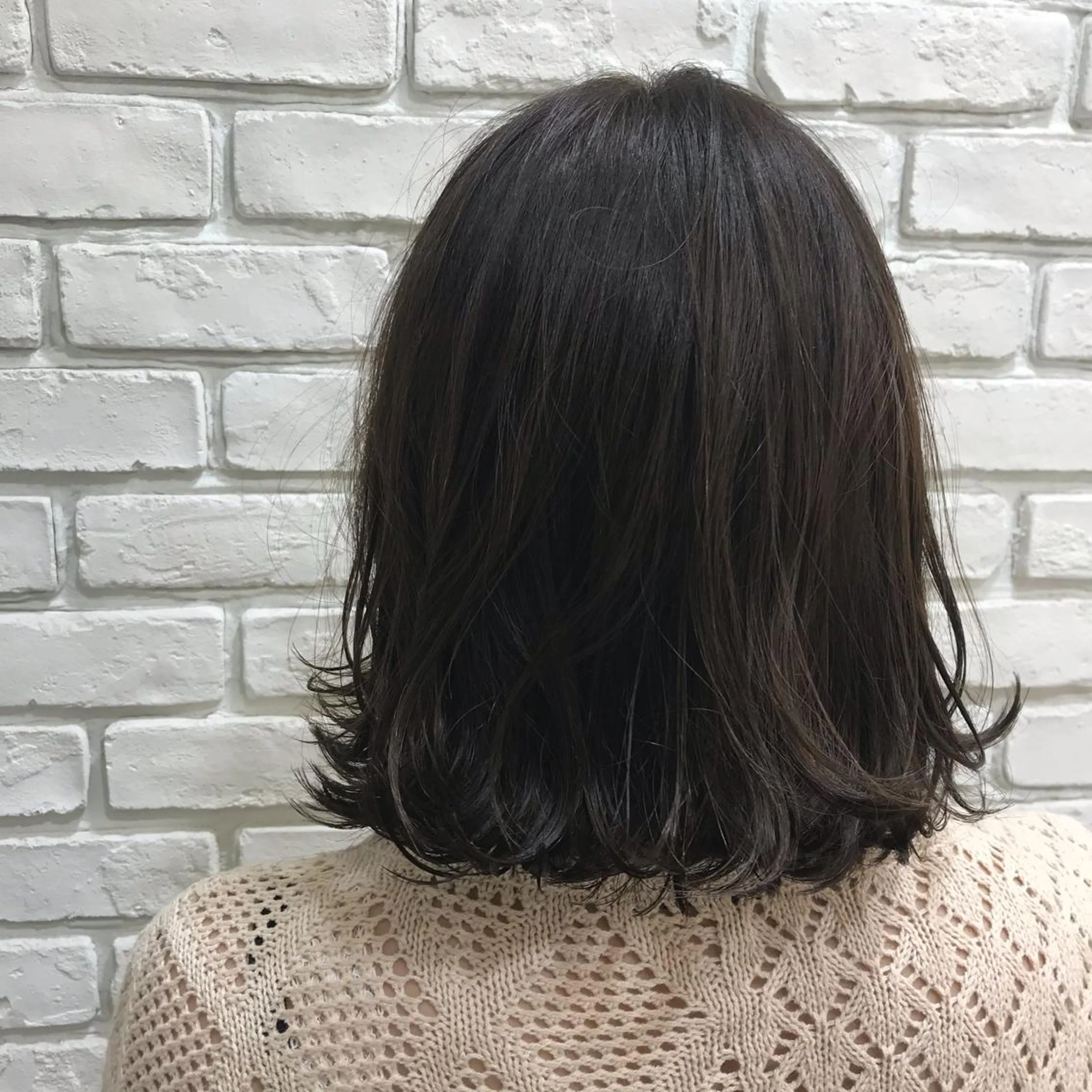 艶ツヤトリートメント(シャンプードライ込み)3300円(税込)ヘッドスパに変更可能の写真