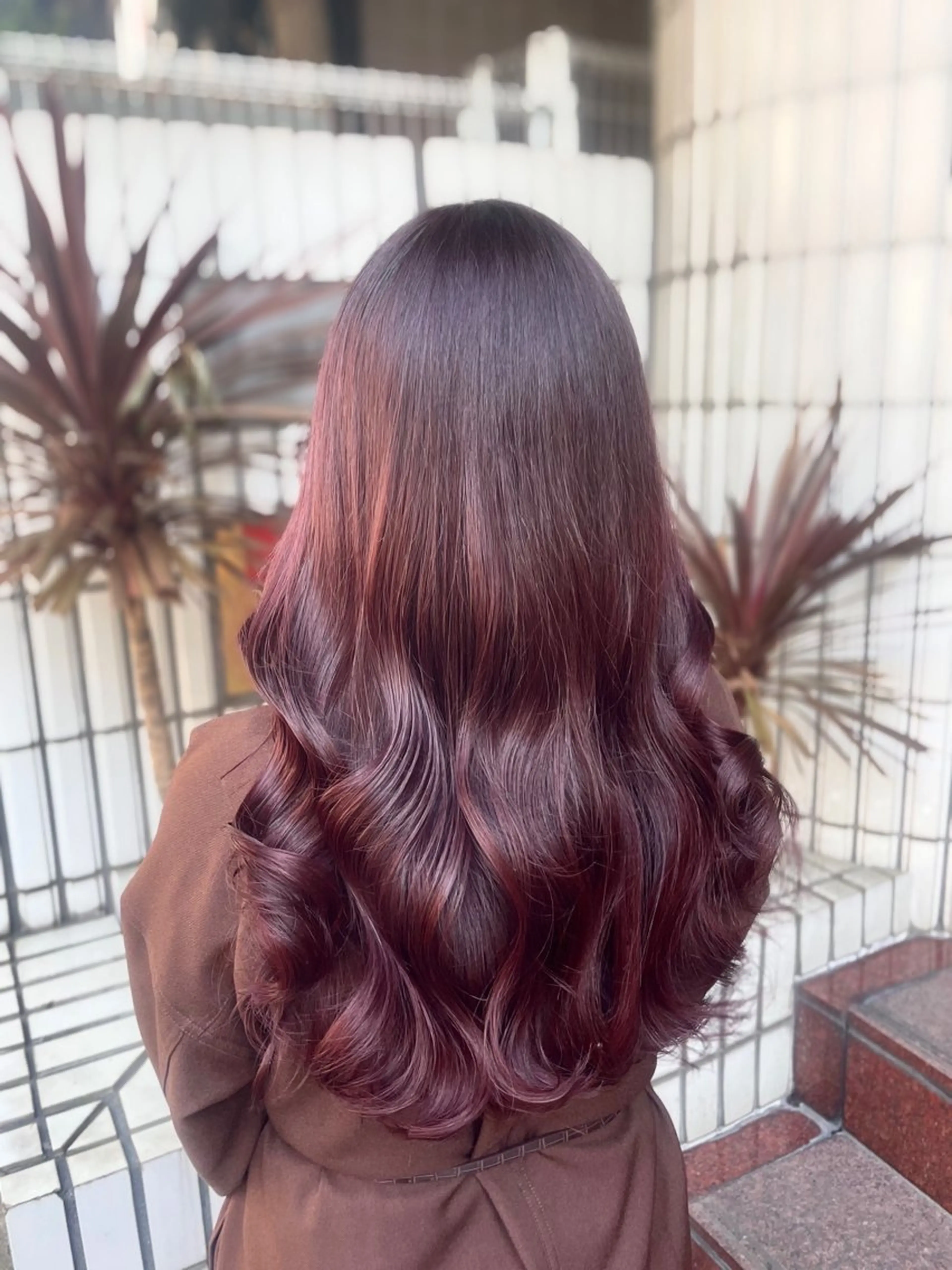 ロング カラー ブリーチ ダブルカラー ブリーチなしカラー カット ヘアカラー トリートメント motel所属・モデルや芸能人も通う ✨マンツーマンサロンのヘアスタイル