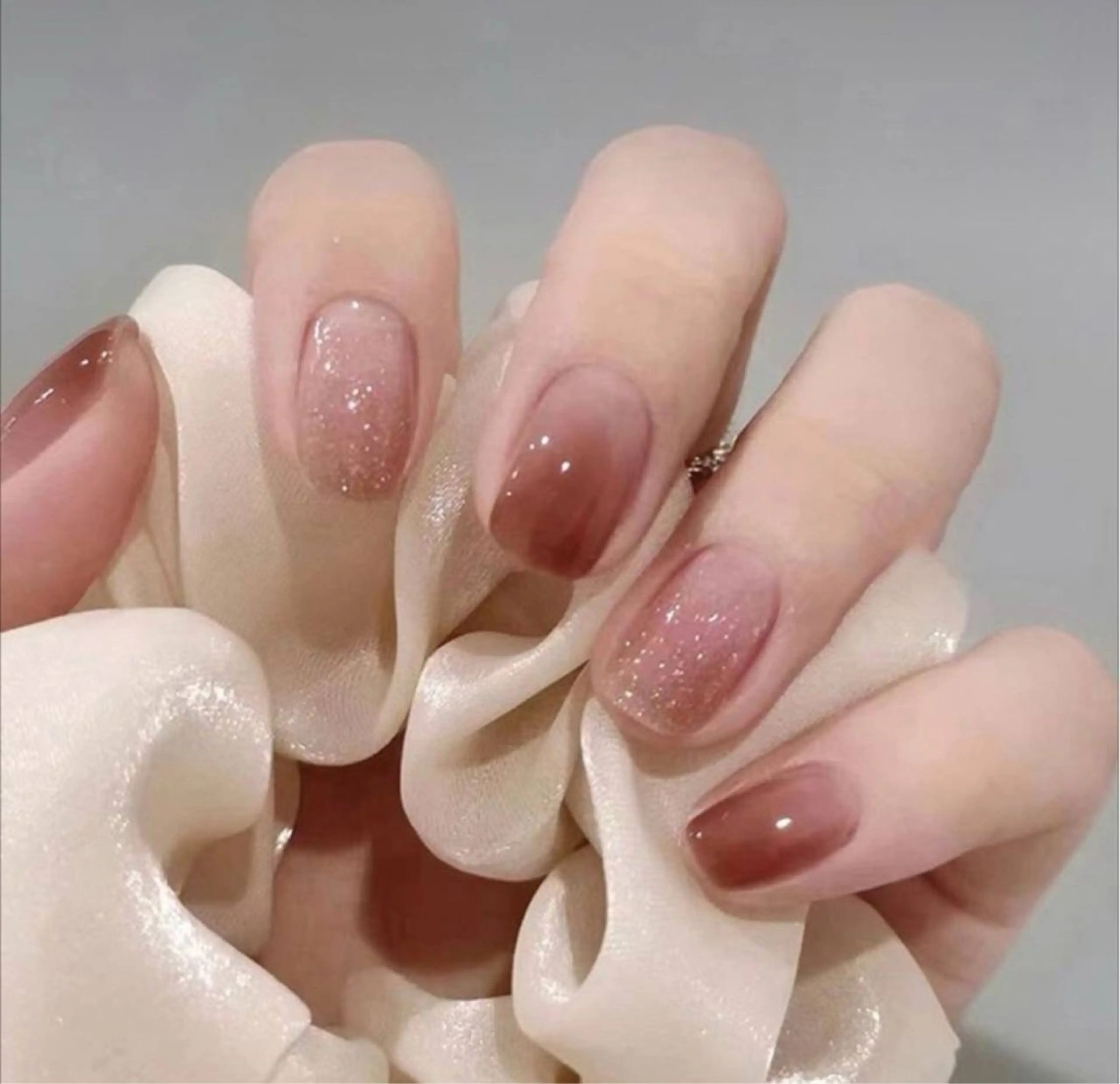 ネイル フットネイル フレンチネイル グラデーション キラキラネイル マグネットネイル Lina nail Lina nailのネイルデザイン