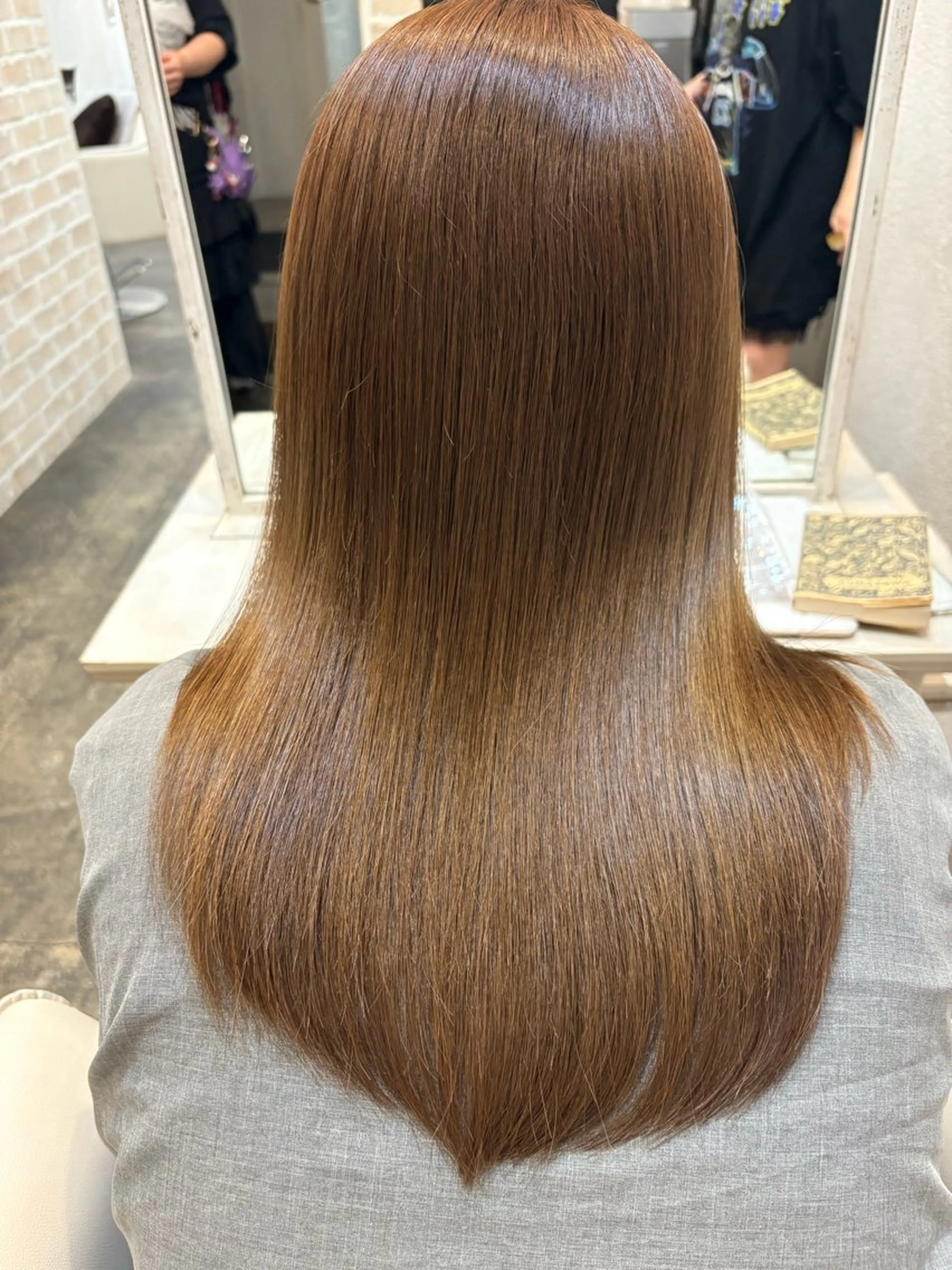 ロング 縮毛矯正 木津奈保子💚 ✨艶髪のヘアスタイル