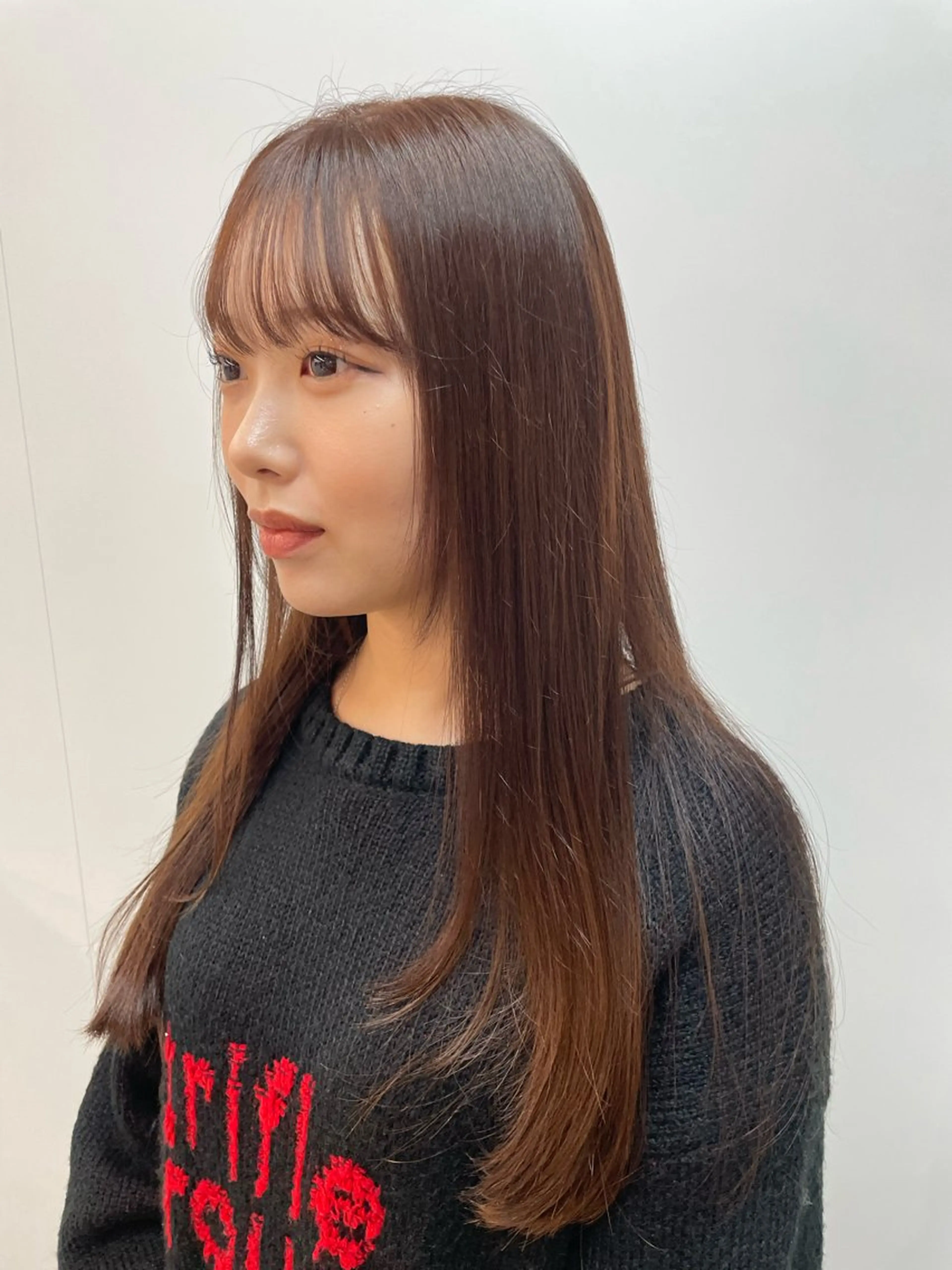 セミロング ヘアカラー トリートメント CARE ．KOBE所属・京谷 日向のヘアスタイル