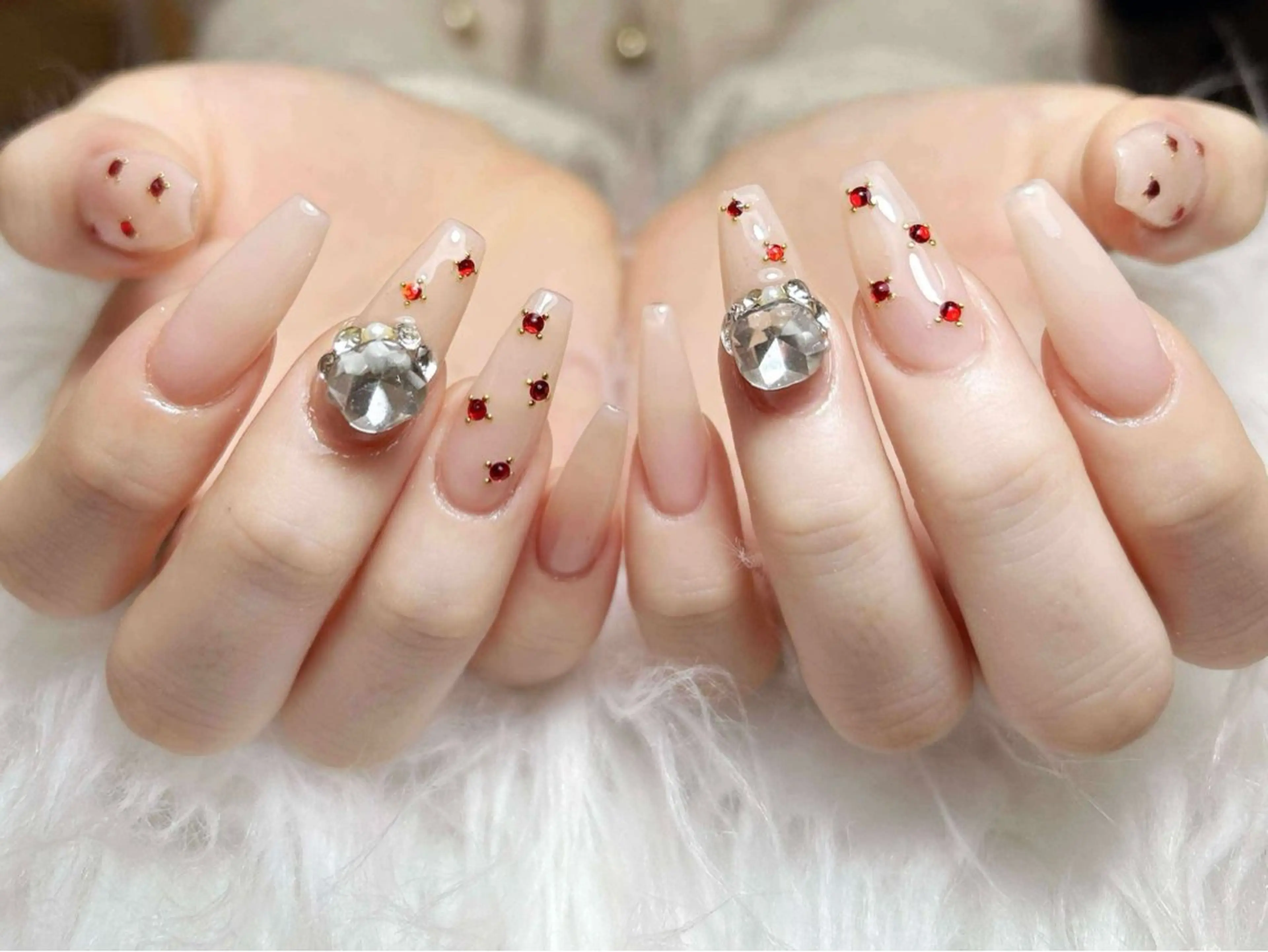 ネイル オーロラネイル チークネイル フットネイル フレンチネイル ハロウィン ハンドネイル Lumi Nail 新大久保3‘のネイルデザイン
