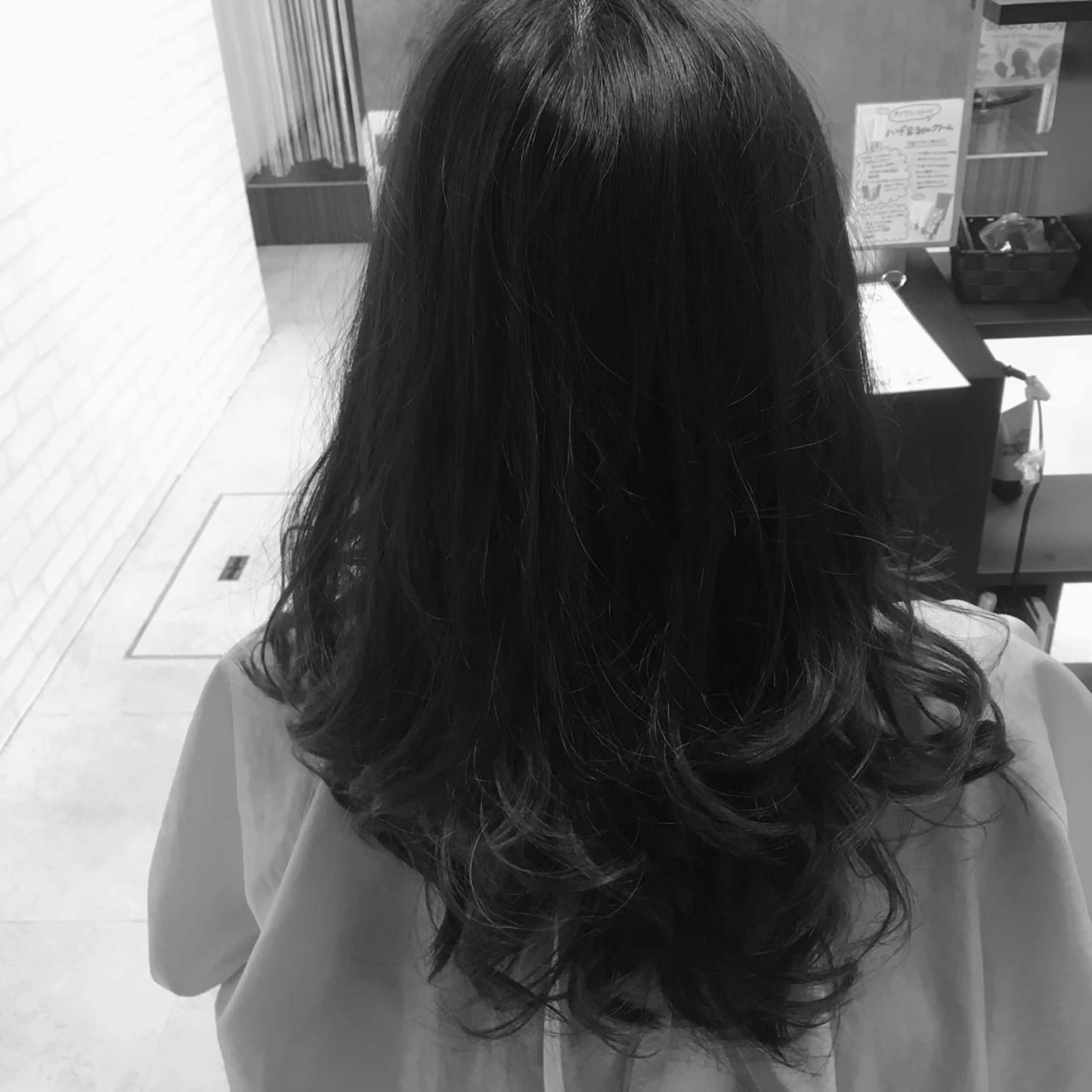 ロング ハイライト brace 立花のヘアスタイル