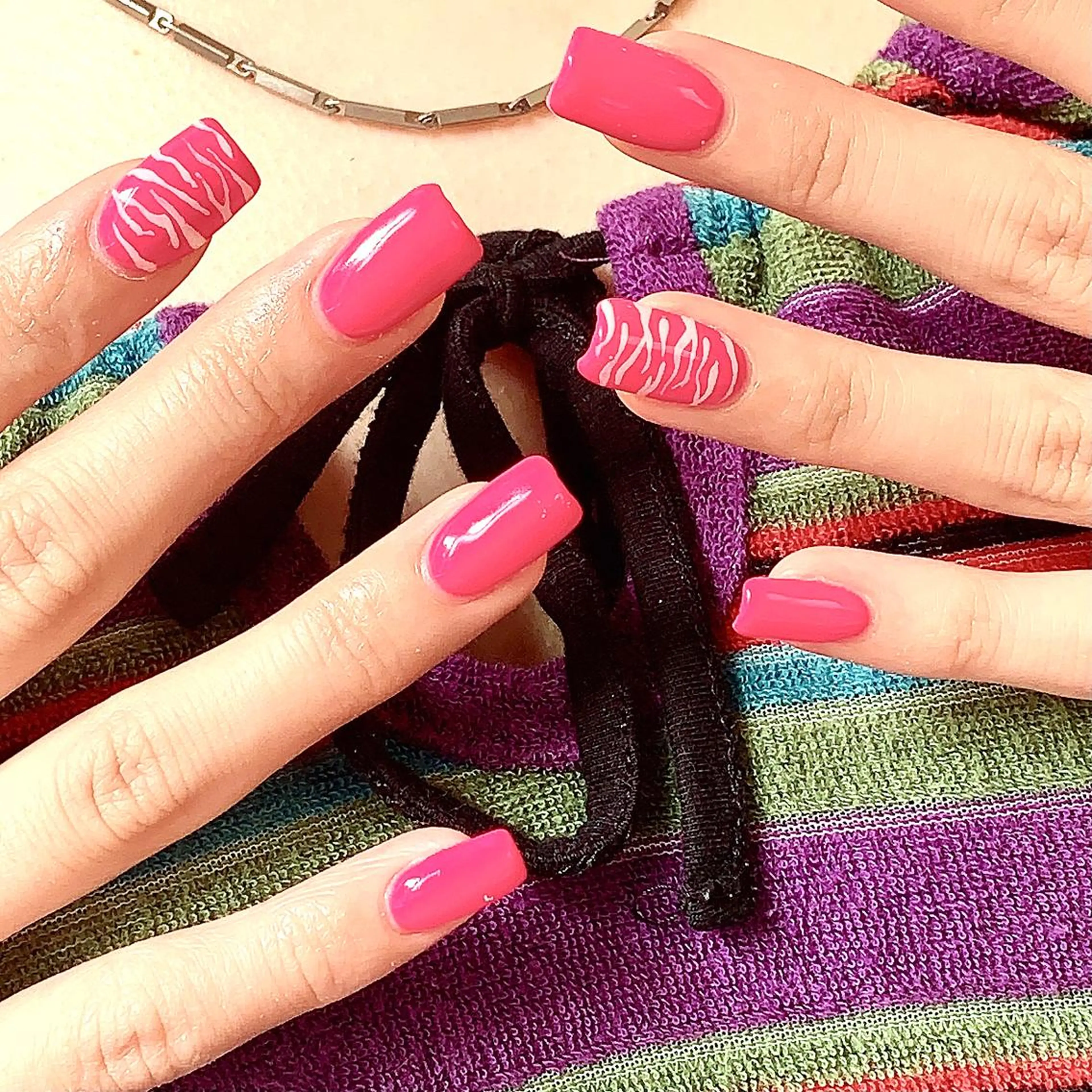 ネイル アートネイル フレンチネイル ジェルネイル ガラスフレンチ マグネットネイル ハンドネイル キャッツアイ西荻窪店 yasuoのネイルデザイン