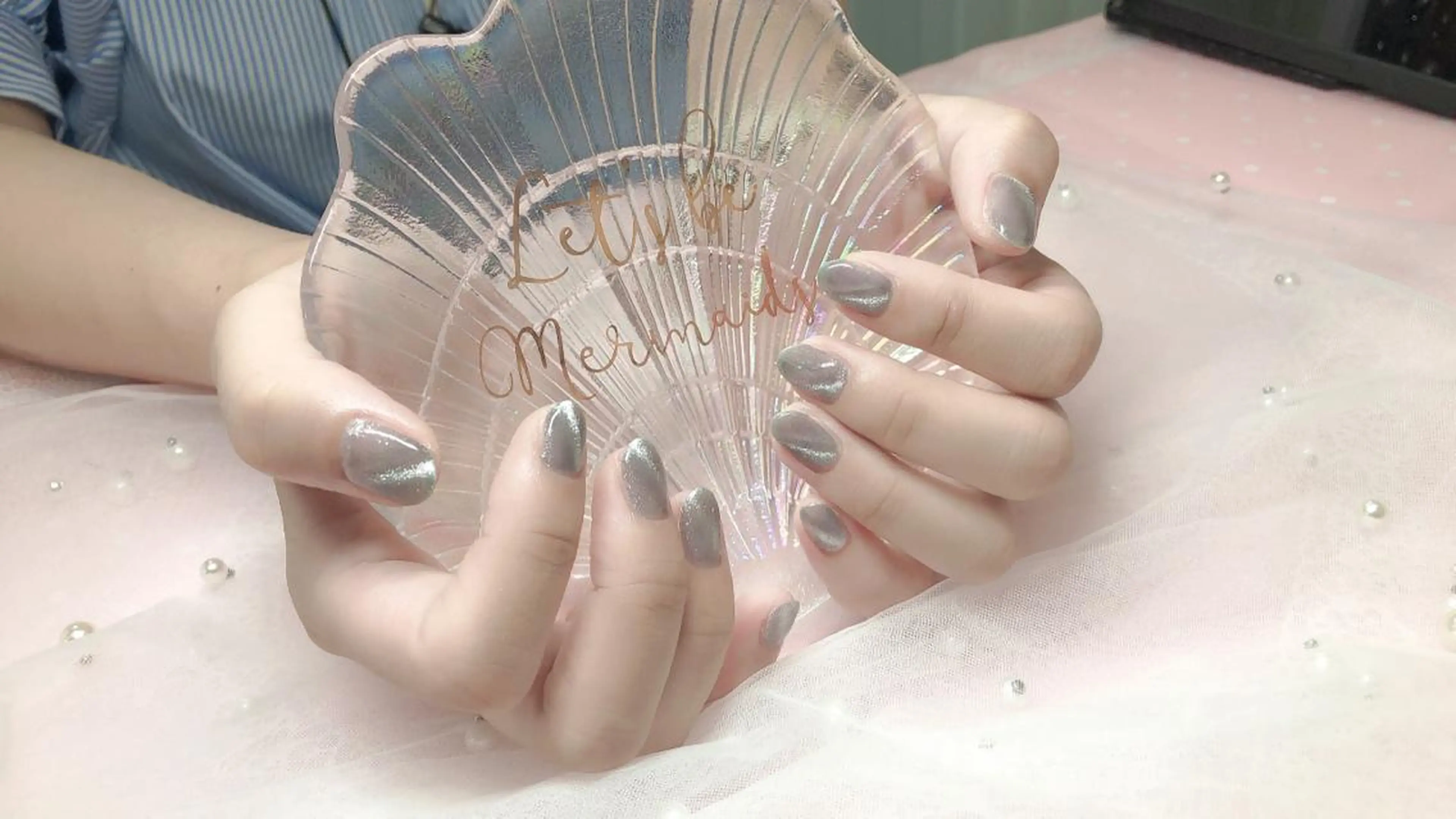 ネイル マグネットネイル MIKIネイル サイロン蕨店のネイルデザイン