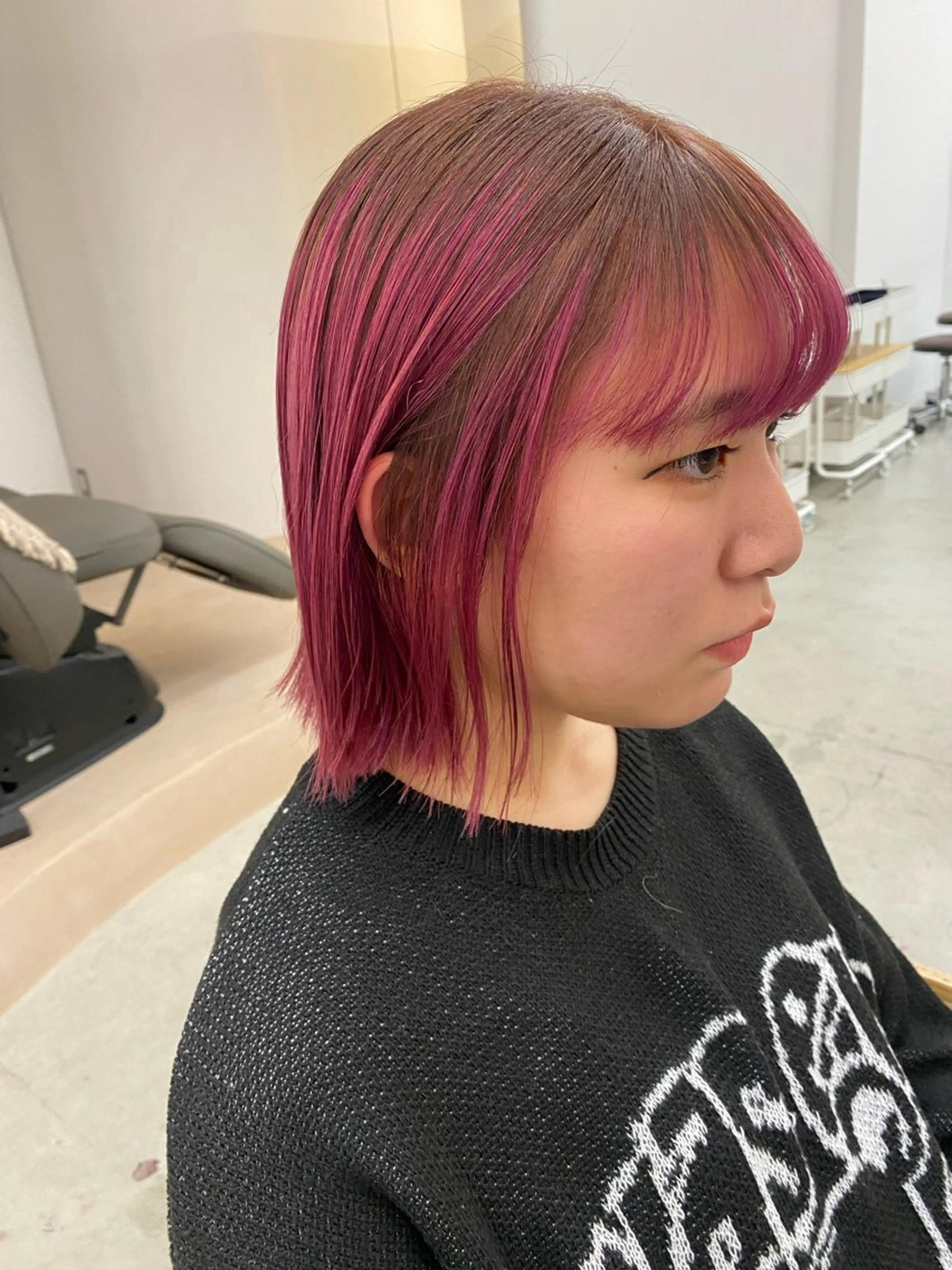 ミディアム カラー ピンクカラー NIKO/名古屋/ 伏見/花屋併設のヘアスタイル