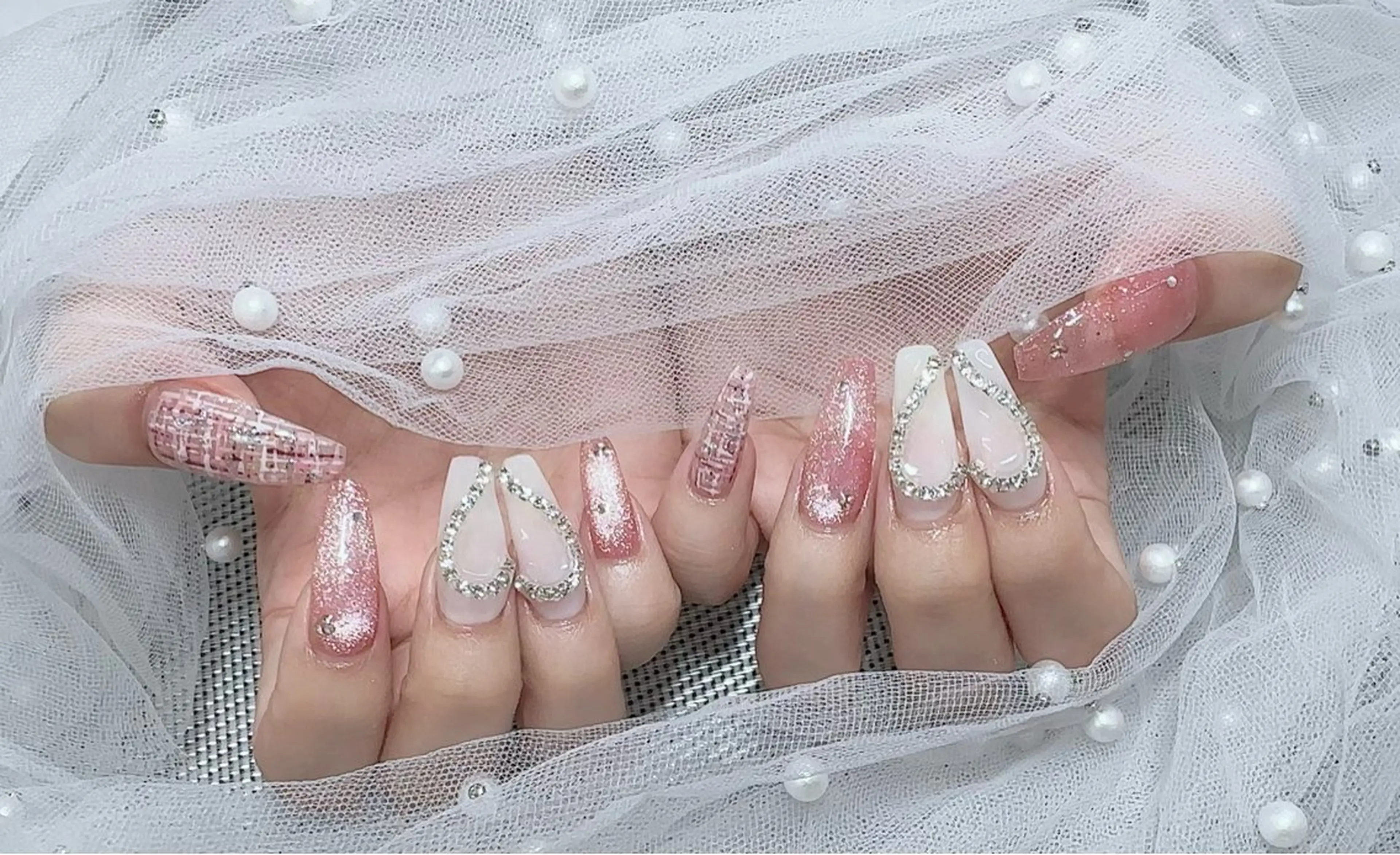 ネイル R nailsalon所属・R salonのネイルデザイン