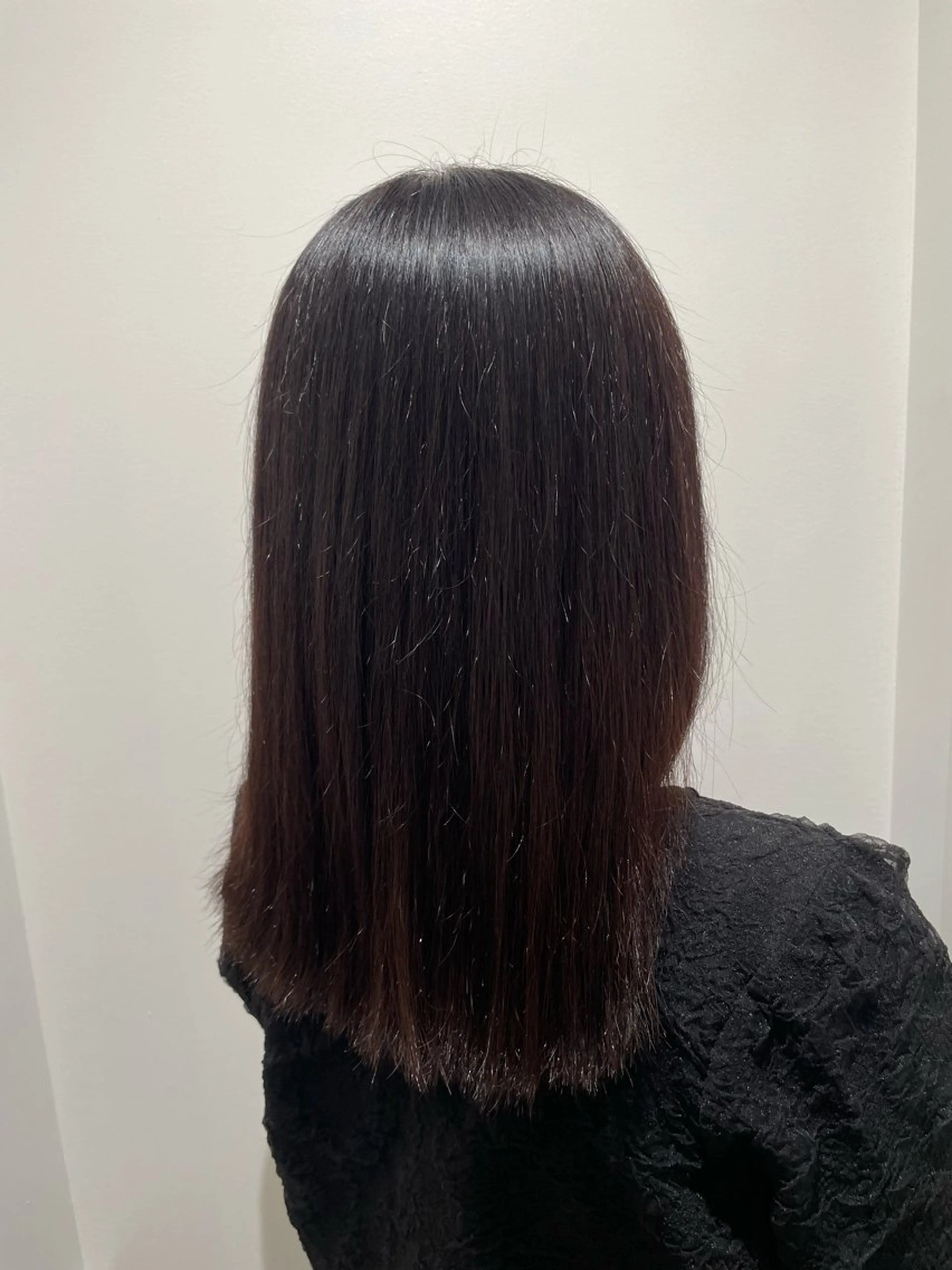 セミロング PINO所属・髙橋 真香のヘアスタイル