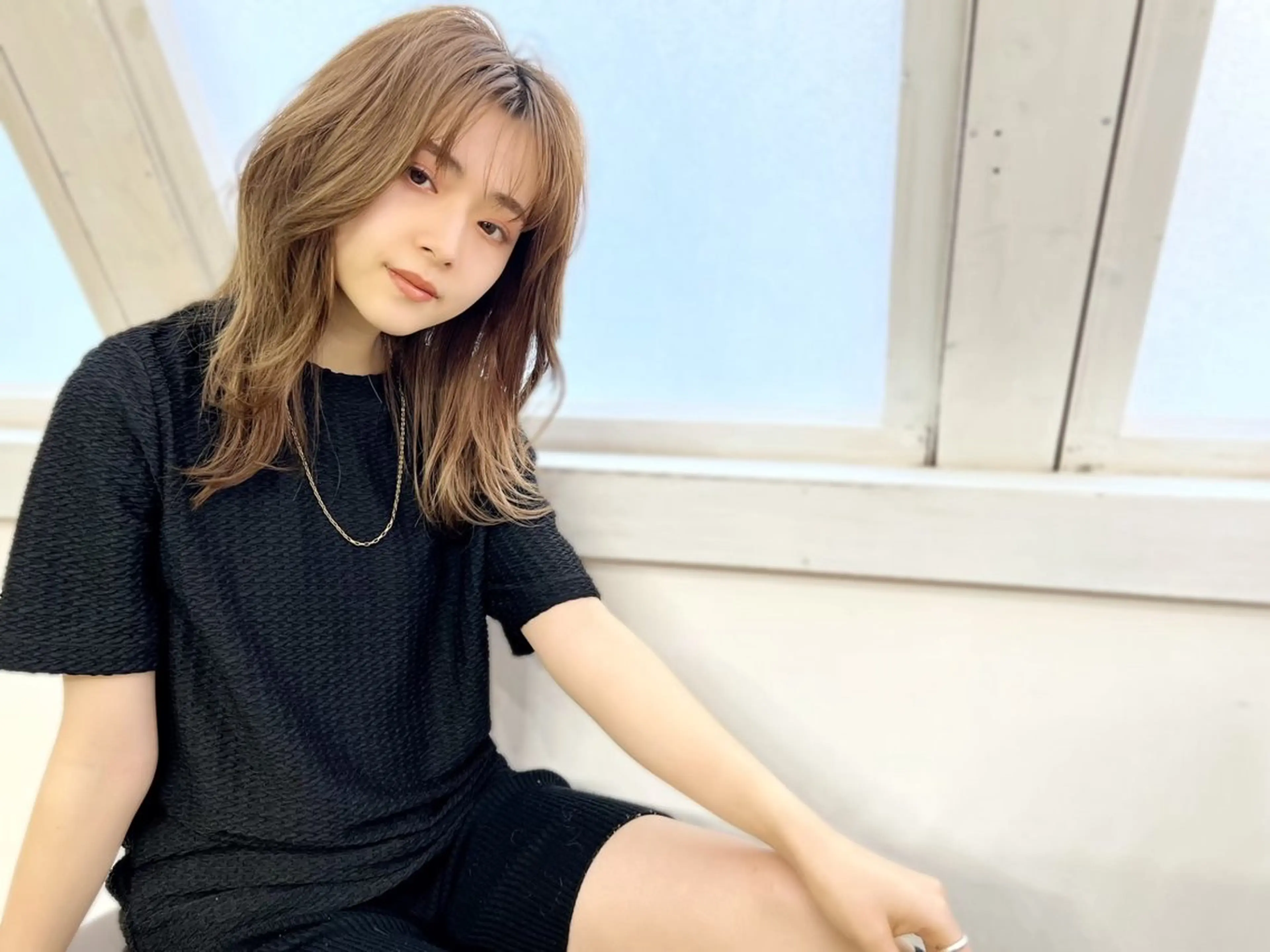 カラー カット ヘアカラー 丸山 雷世のヘアスタイル