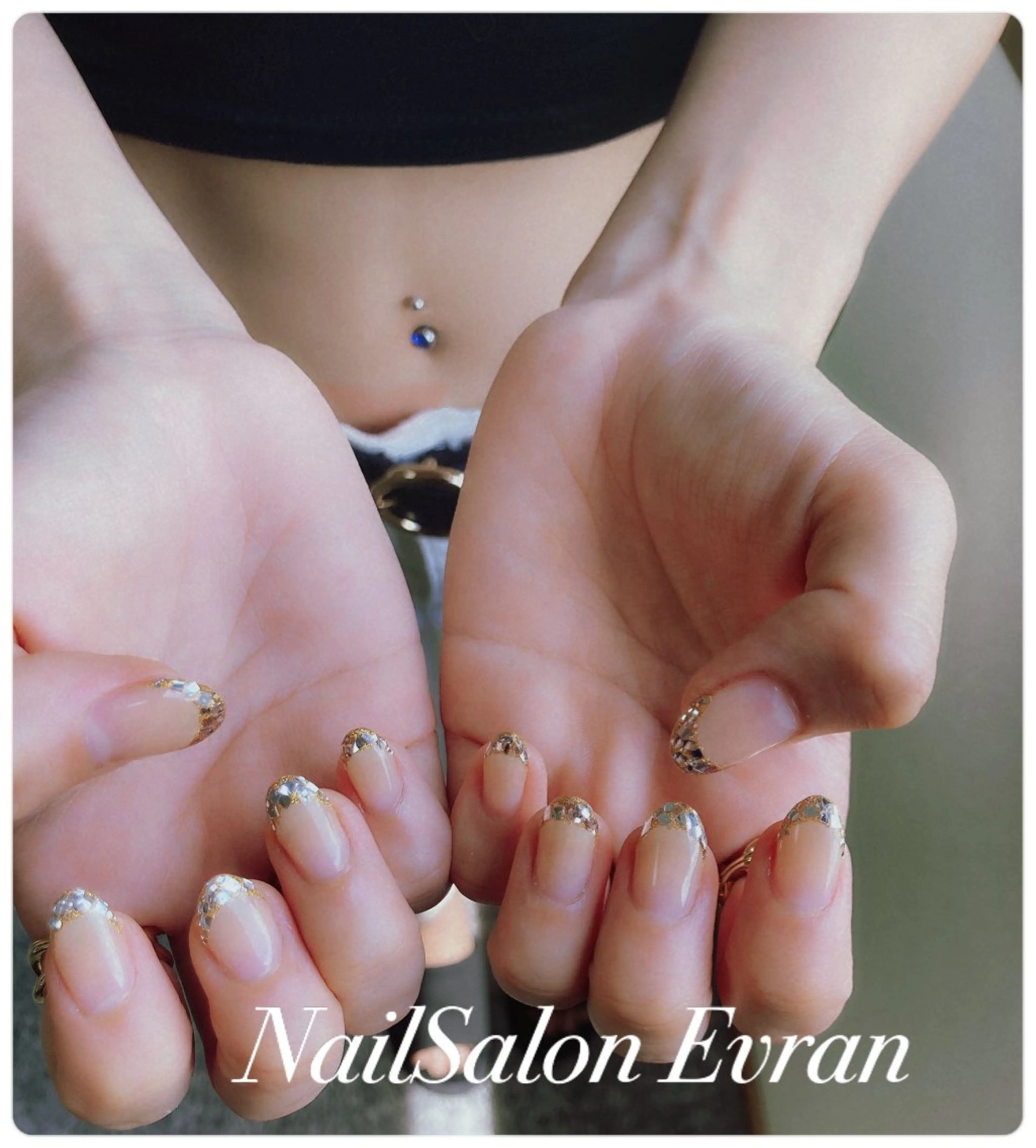 ネイル アートネイル フレンチネイル マグネットネイル 持ち込み ニュアンスネイル ハンドネイル Nail salon Evranのネイルデザイン
