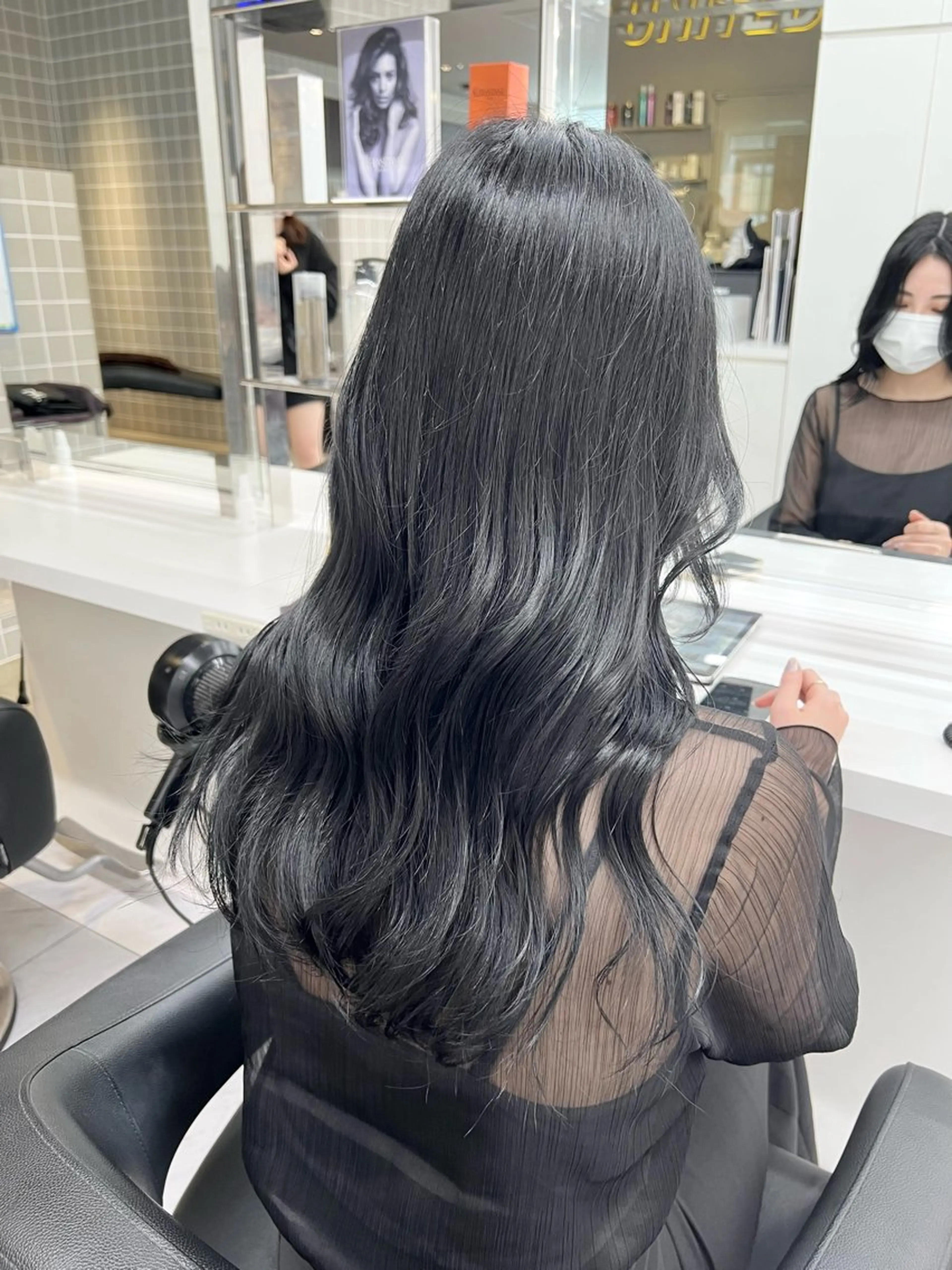 ロング カラー パーマ ヘアアレンジ メンズ キッズ カット ヘアカラー トリートメント ヘッドスパ ヘアセット 上品＆韓国風 🥀海心🥀のヘアスタイル